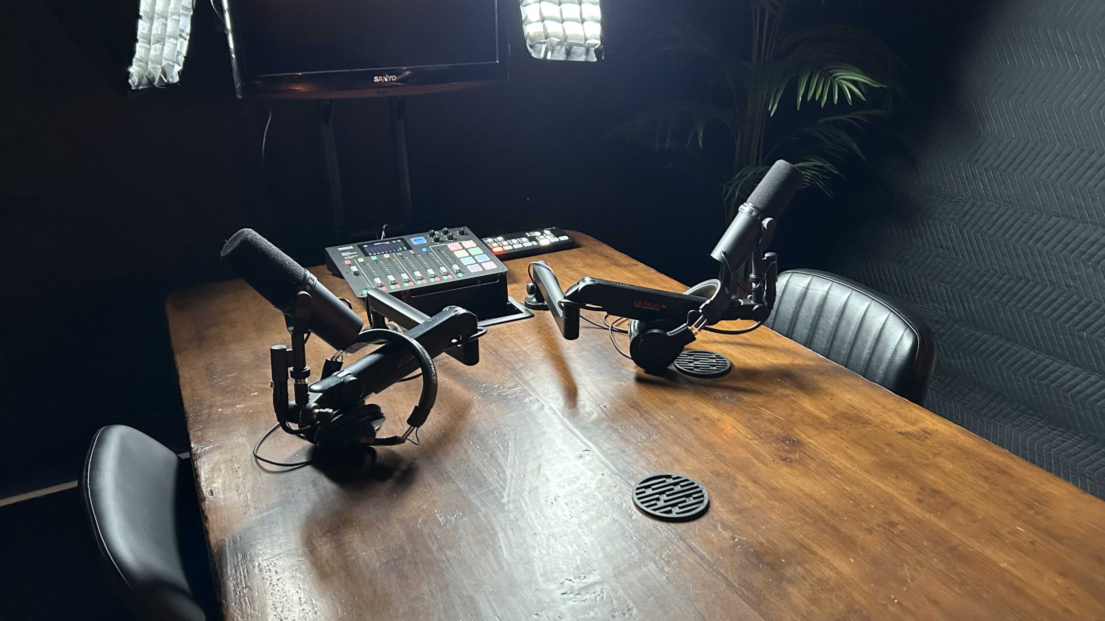 Joe Rogan-Style Podcast Studio Image in Tempe, Tempe, AZ