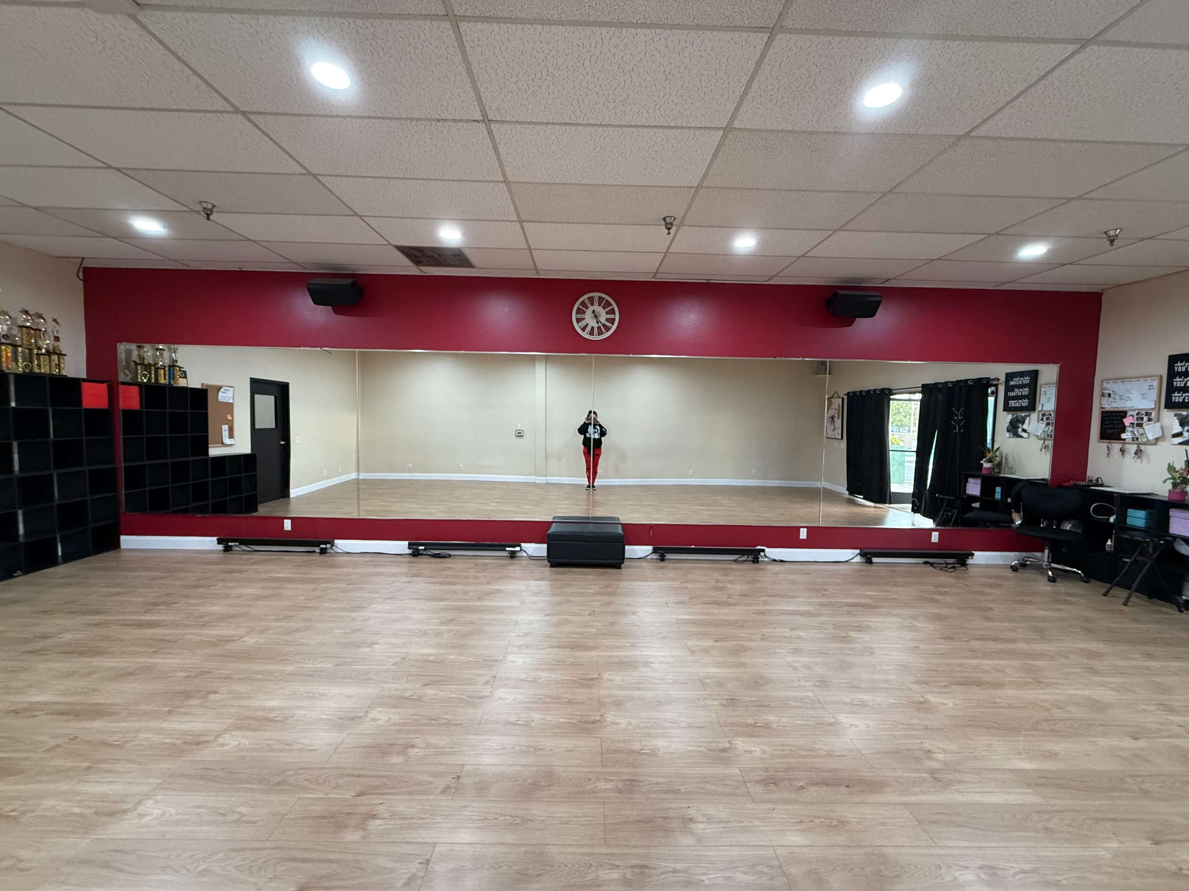 Studio for Rent – Ideal for Rehearsals & Creative Projects! Image in Buena Park, Buena Park, CA