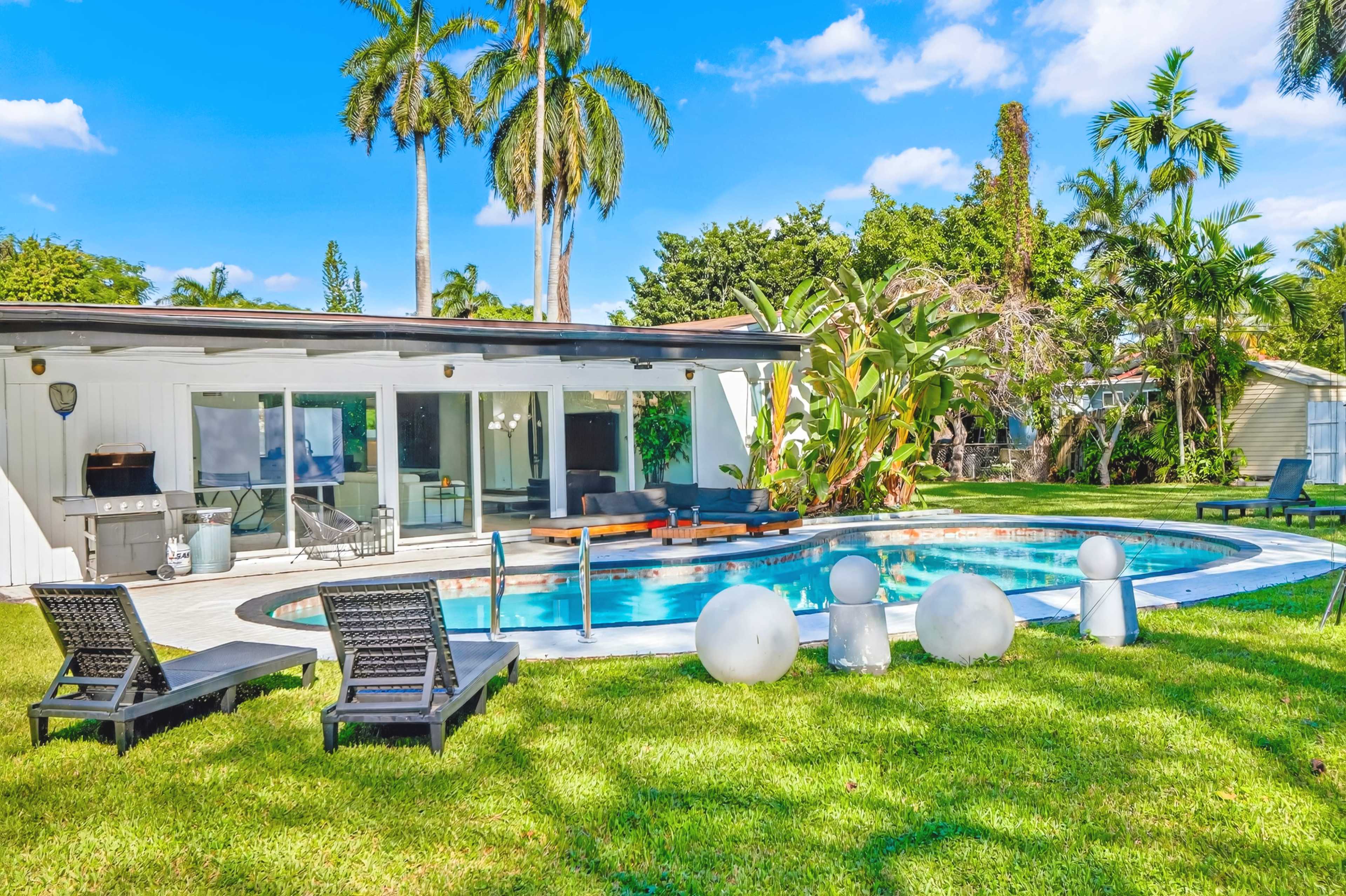 1/2 Acre House With Pool And Parking Image in Biscayne Gardens, Miami, FL