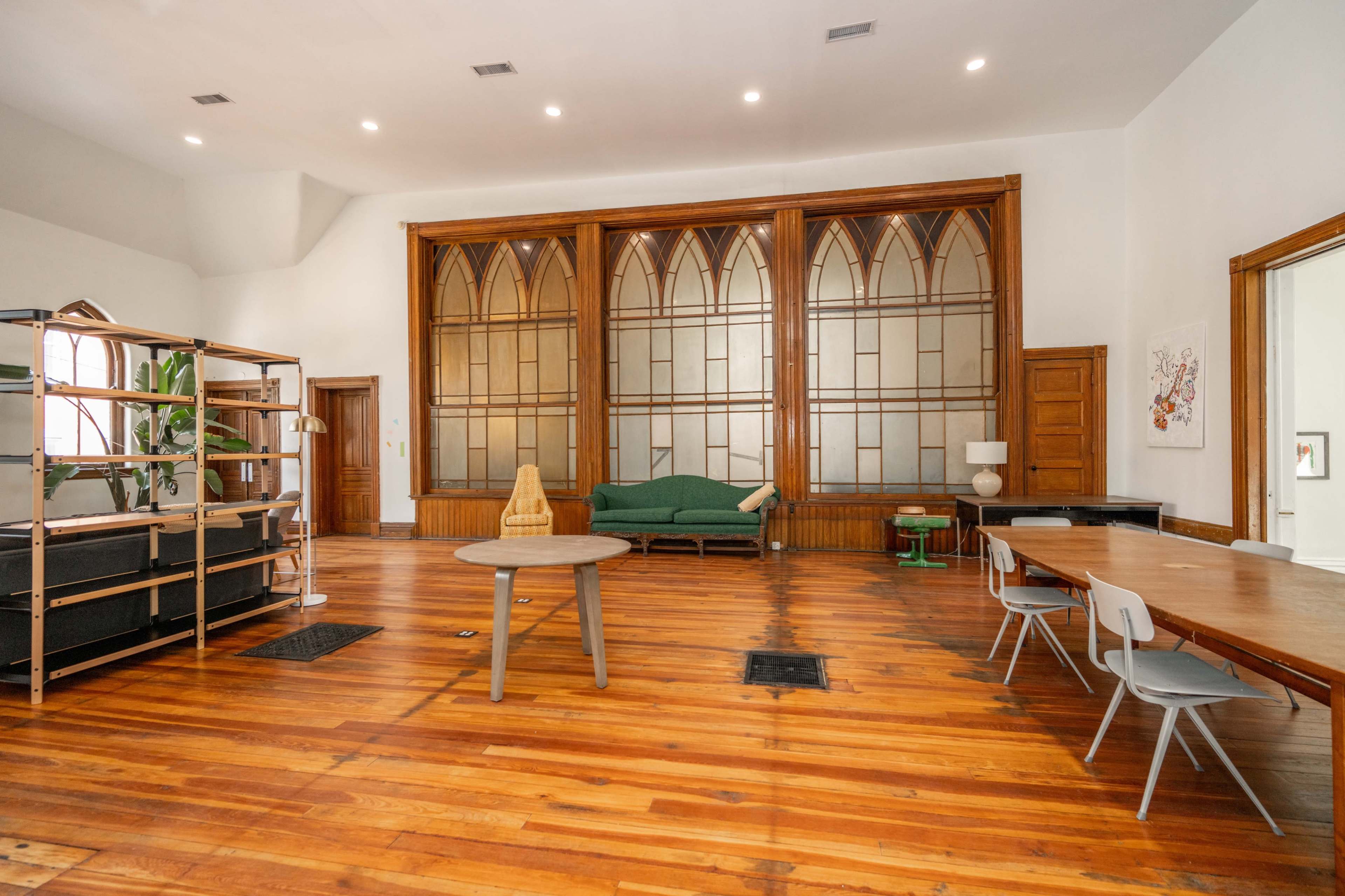 Beautiful huge renovated Church with unique features, and tons of natural light Image in Covington, covington, KY