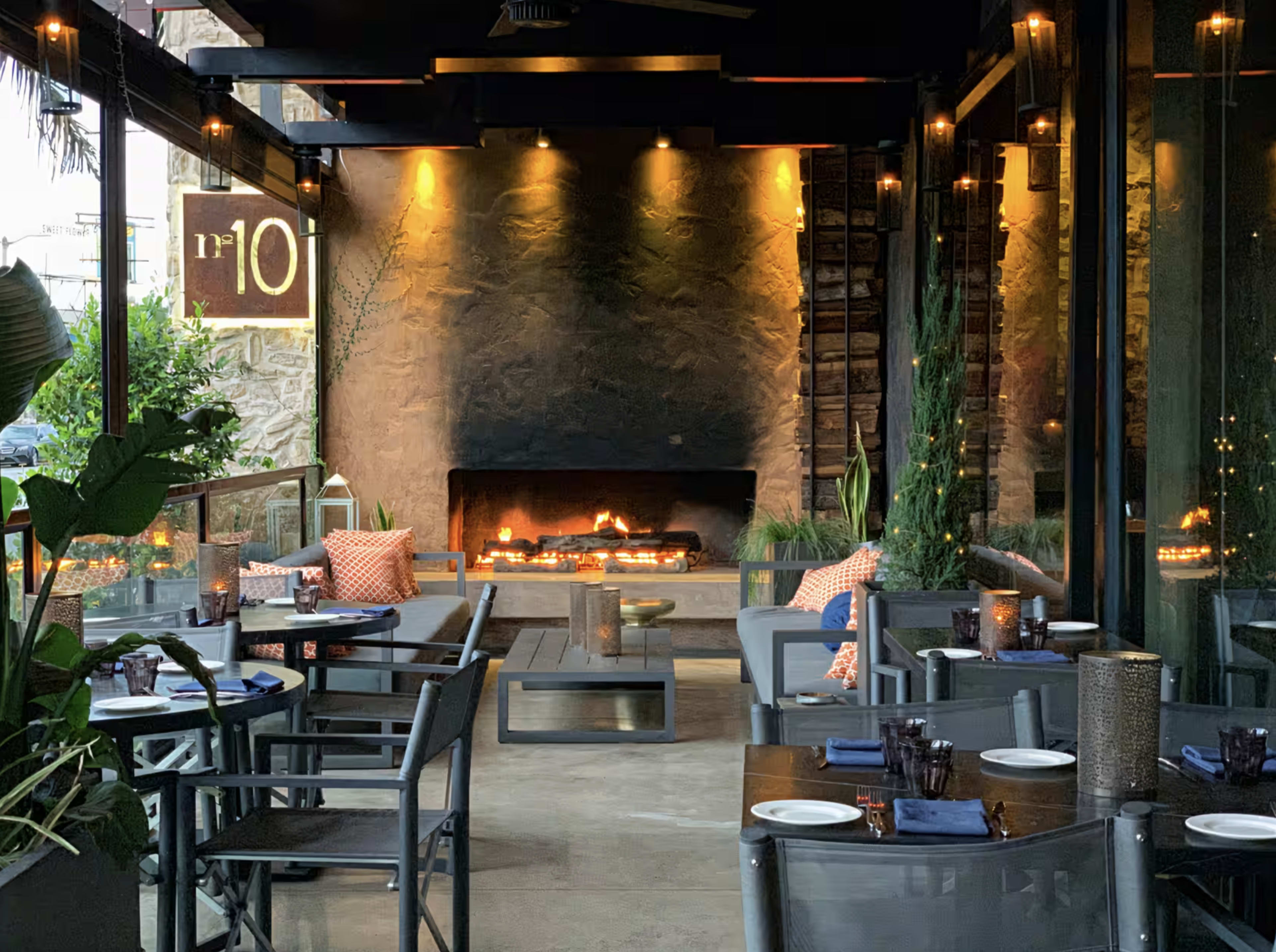 N10 Patio Image in Beverly Grove, Los Angeles, CA