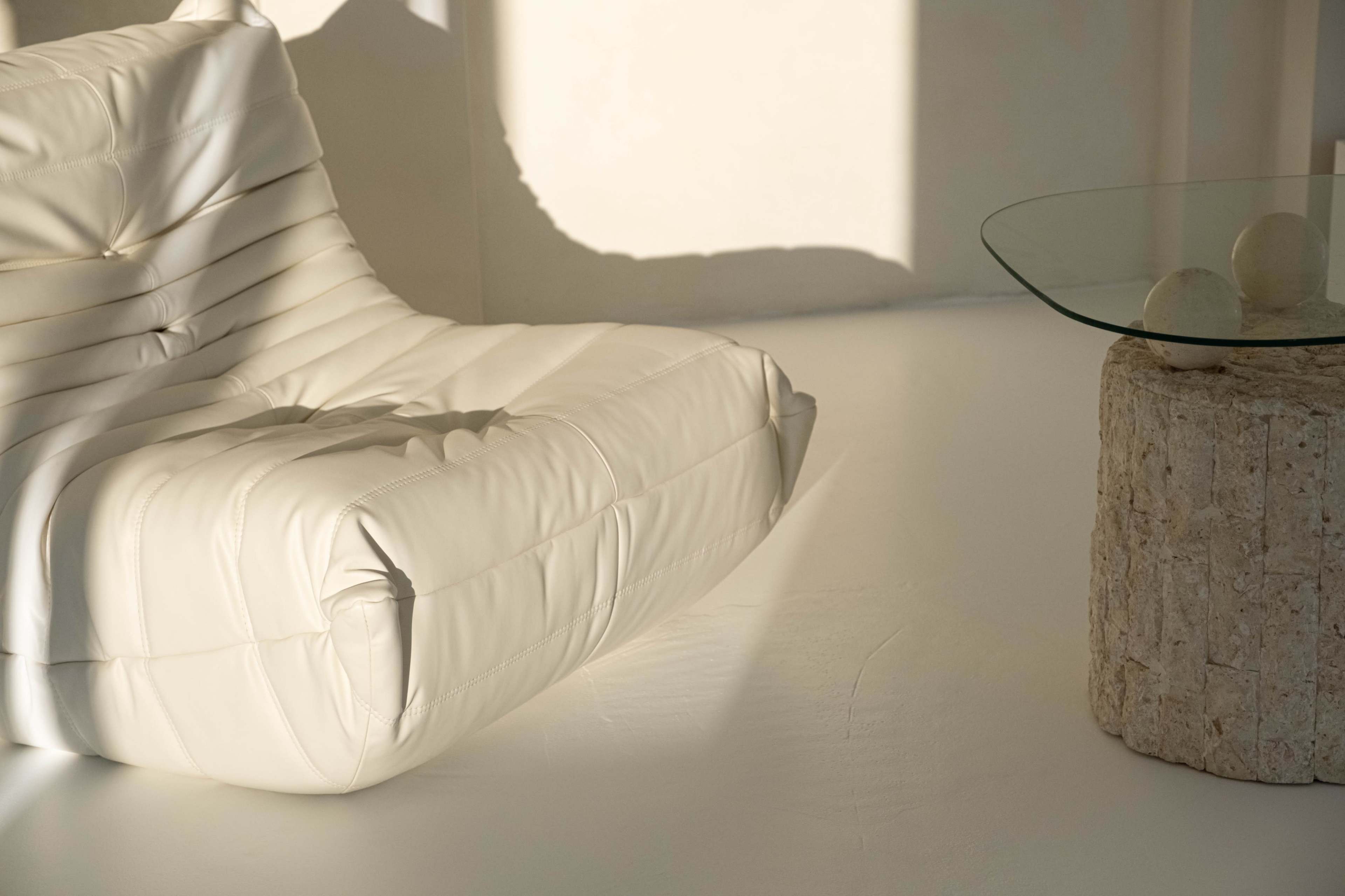 Luxury, minimal creative space with south facing windows, all natural light Image in Falls Church, Falls Church, VA