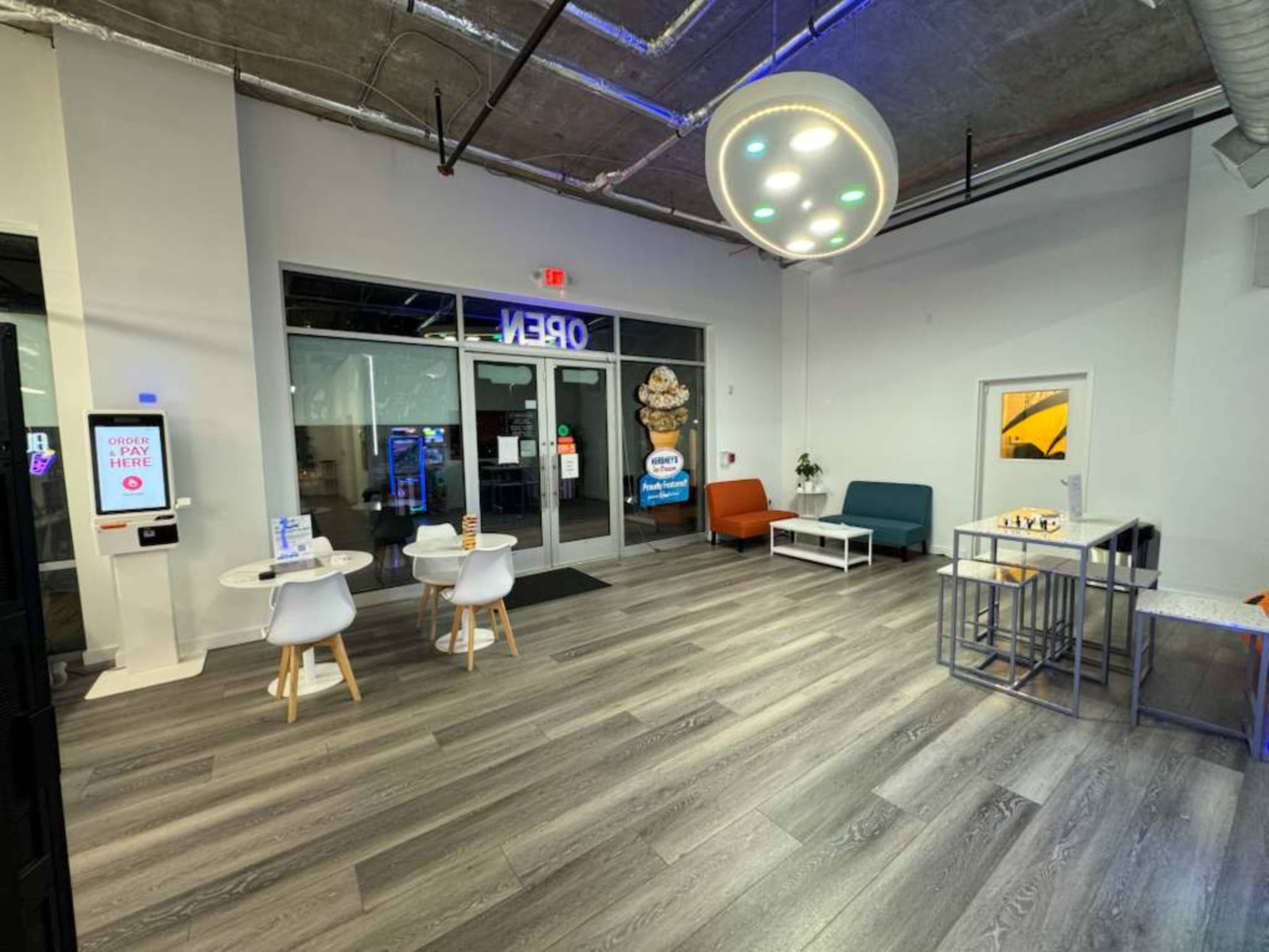 Bubble Tea Shop at The Grande at the Metropark in Woodbridge, NJ, closer to many nearby premium brand shopping places. Image in Iselin, Woodbridge Township, NJ