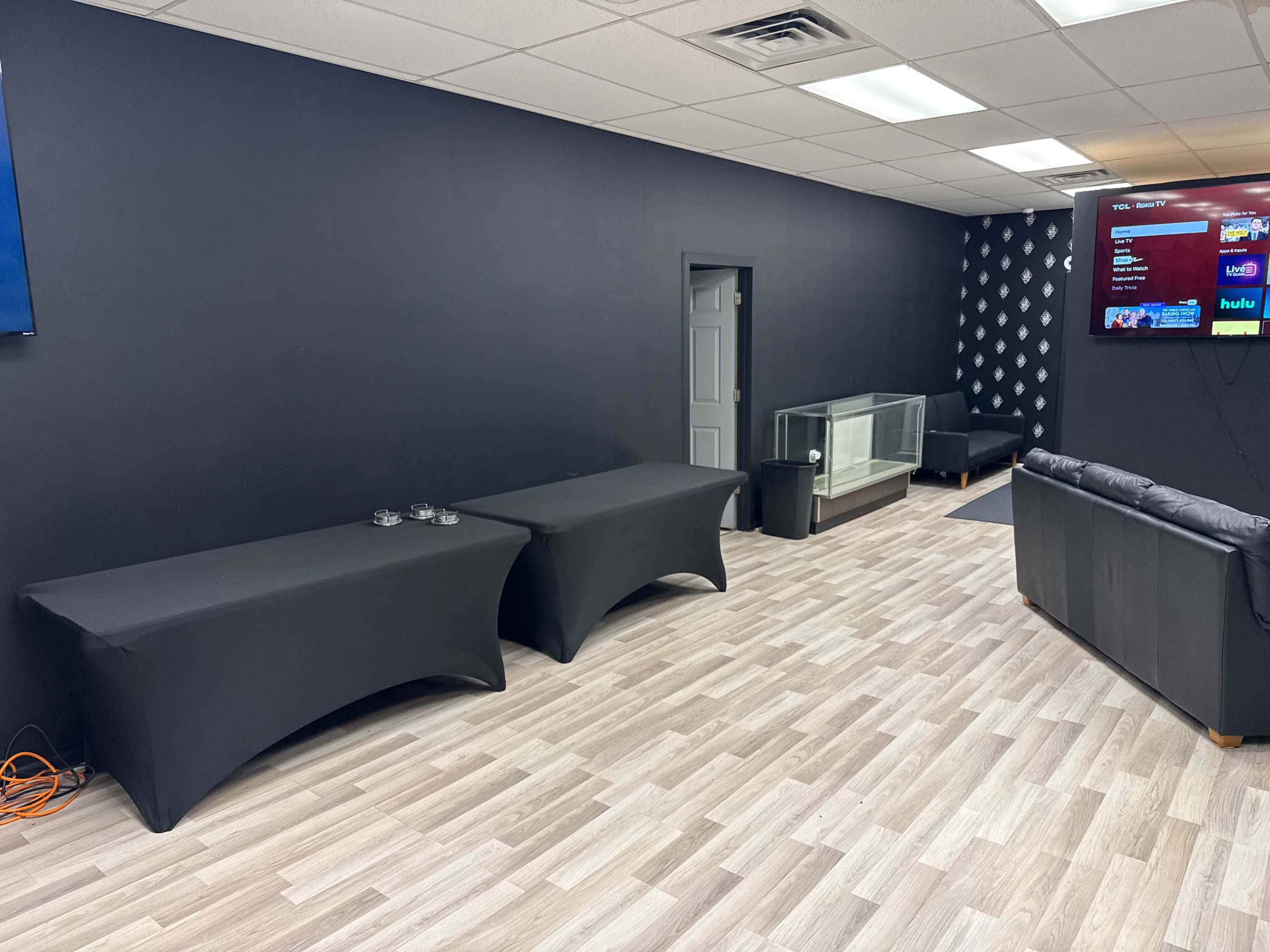 Pilsen No Stress Game Room Image in Lower West Side, Chicago, IL