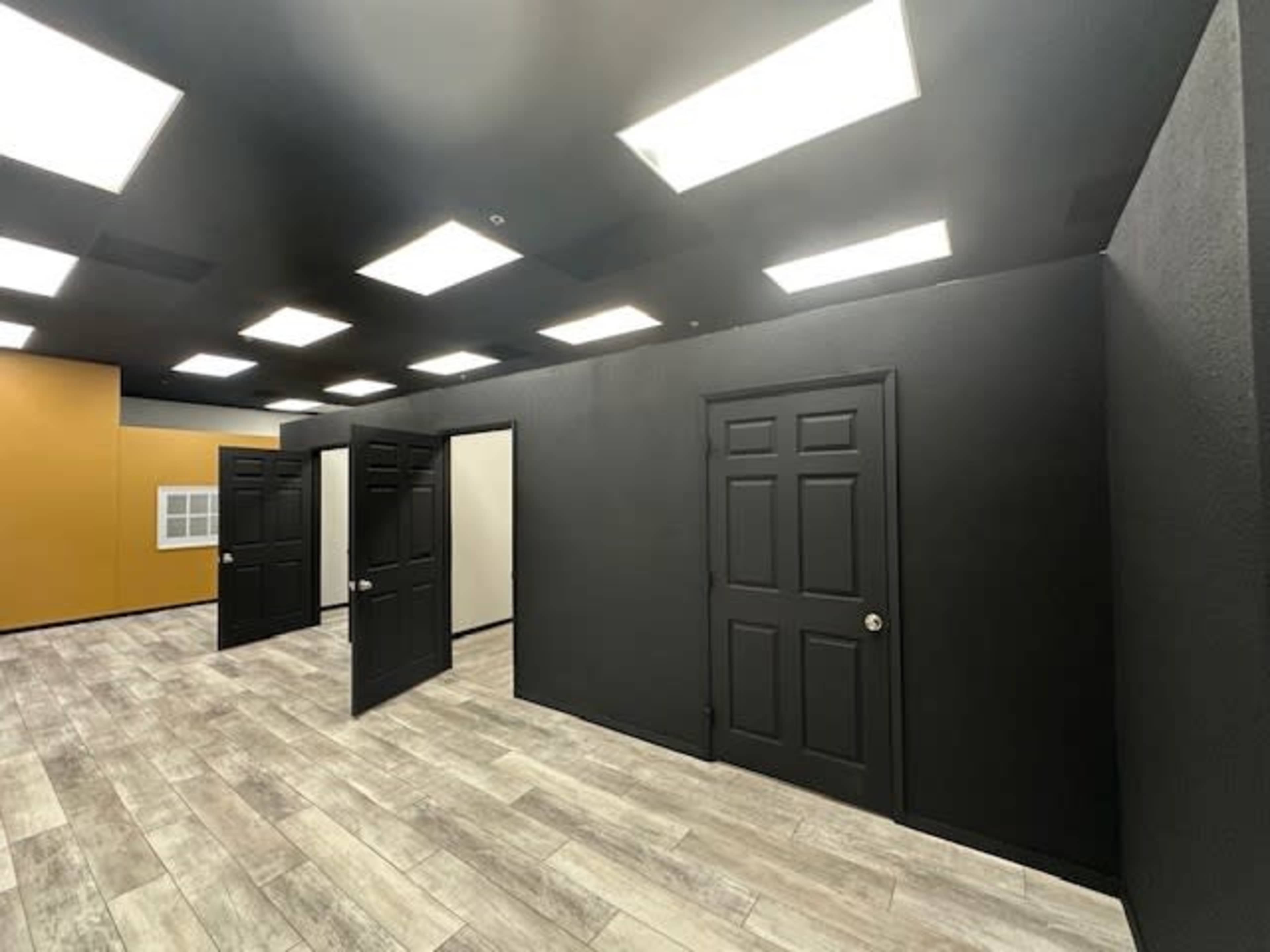 Podcast studio/Event space/ dance studio Image in West End, Fontana, CA