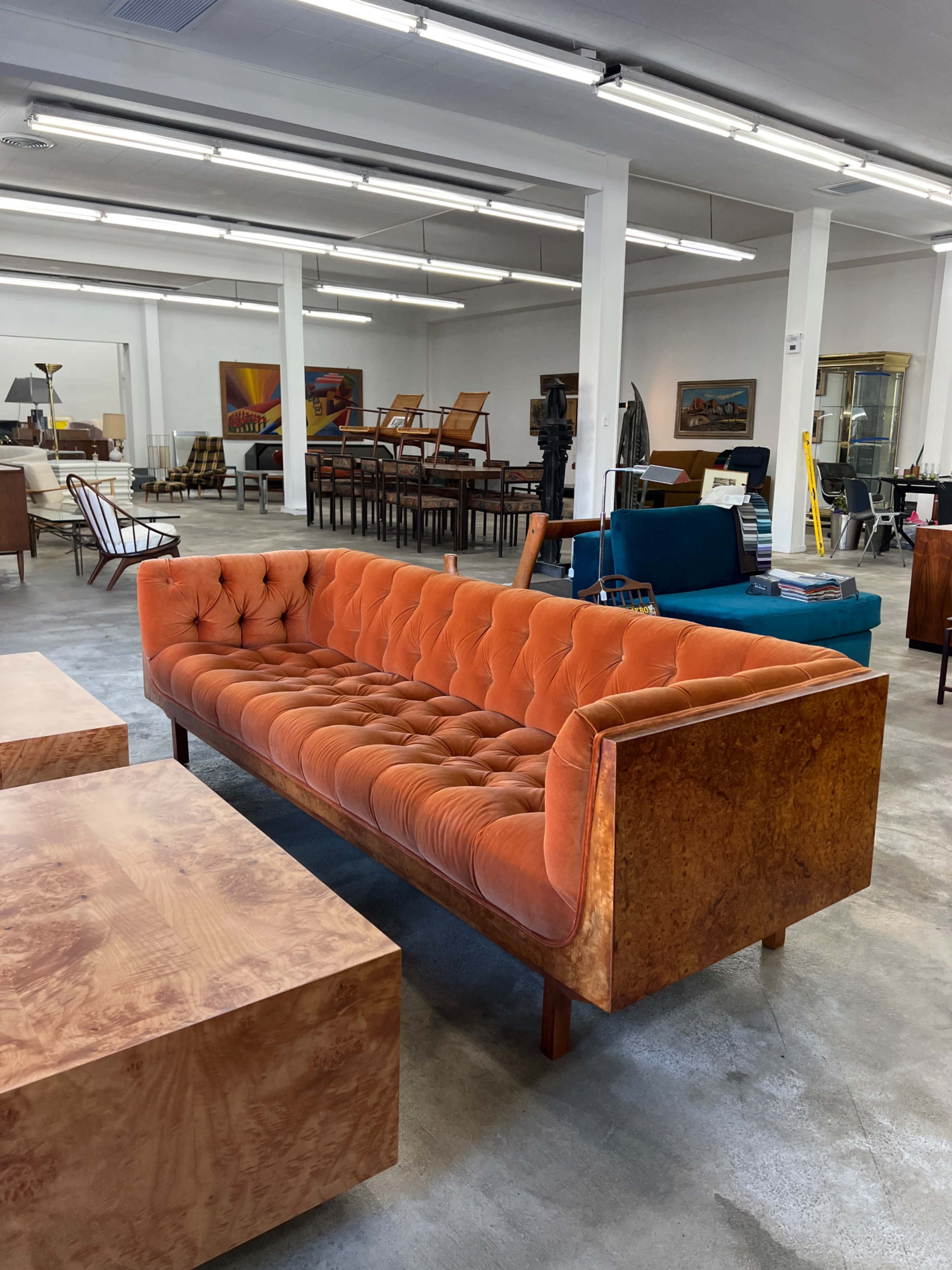 Mid Century Building with cool exterior. Open Concept Retail Space. Tons of frontage Image in Echo Park, Los Angeles, CA