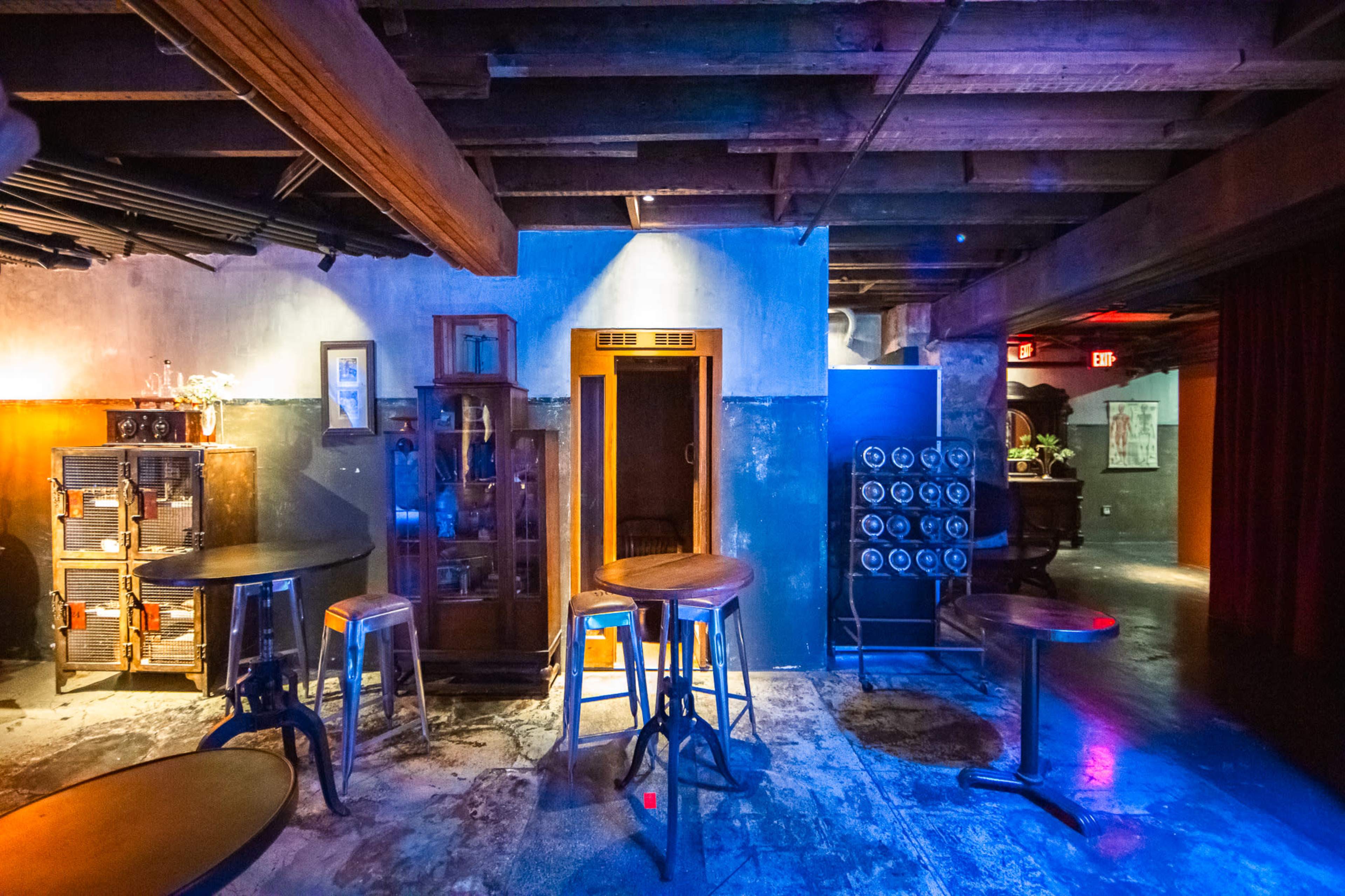 UNIQUE BASEMENT/SPEAKEASY Image in Central LA, los angeles, CA