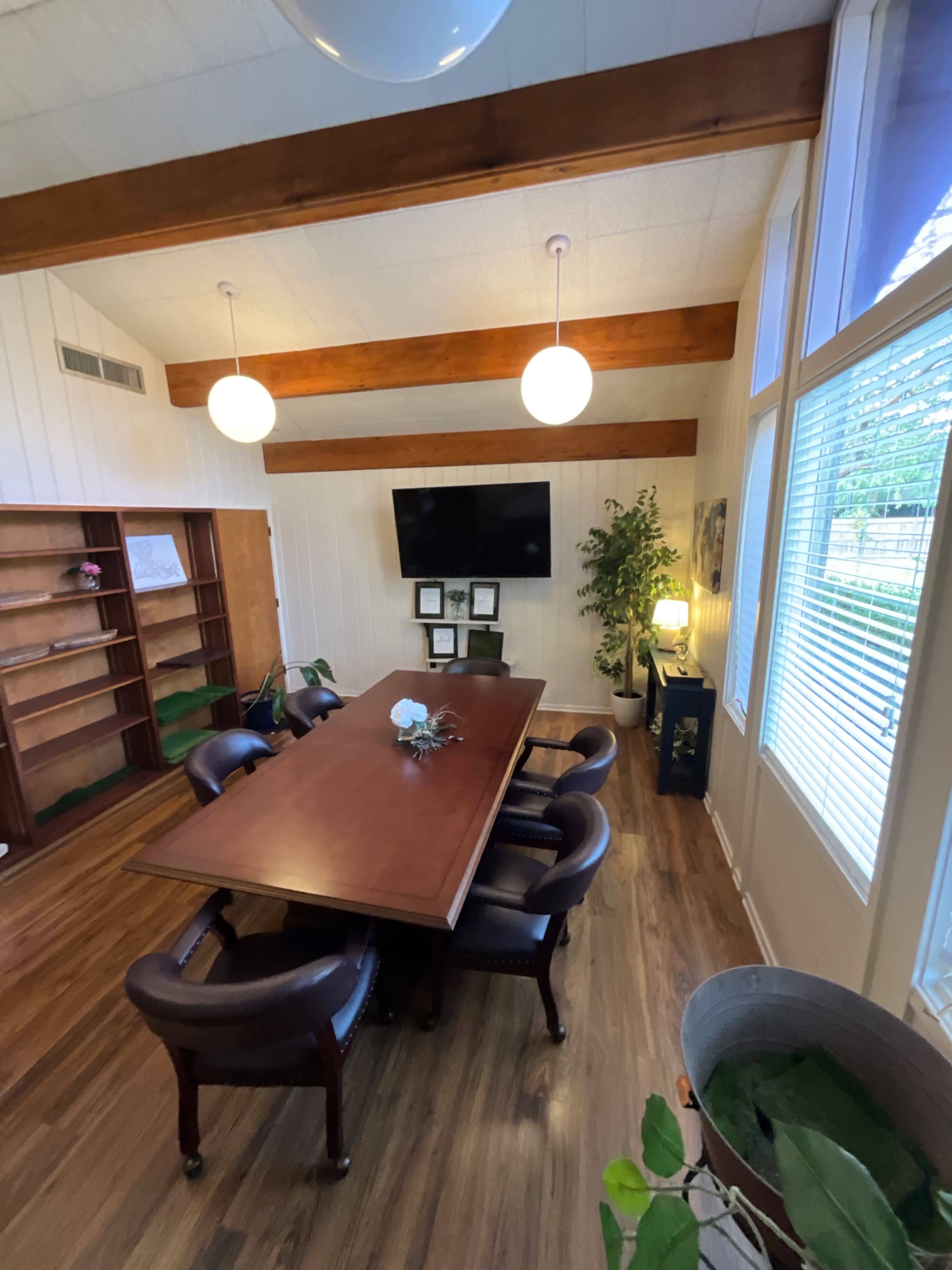 “Serenity commons with Modern Industrial Charm in Prime Location” Image in Mid City South, Baton Rouge, LA