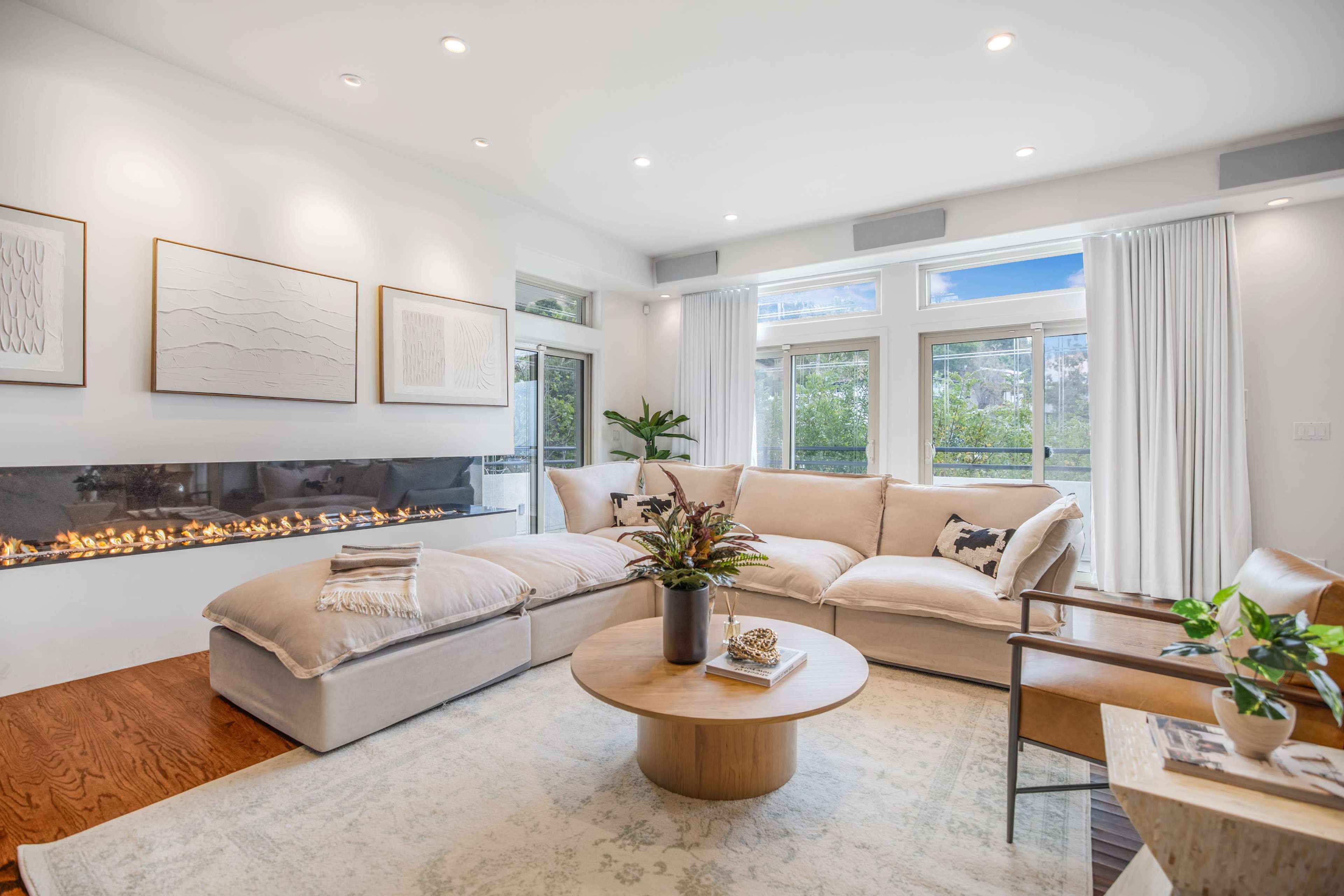 FRANKLIN MEDITERRANEAN W. HOLLYWOOD VILLA Image in Central LA, Los Angeles, CA