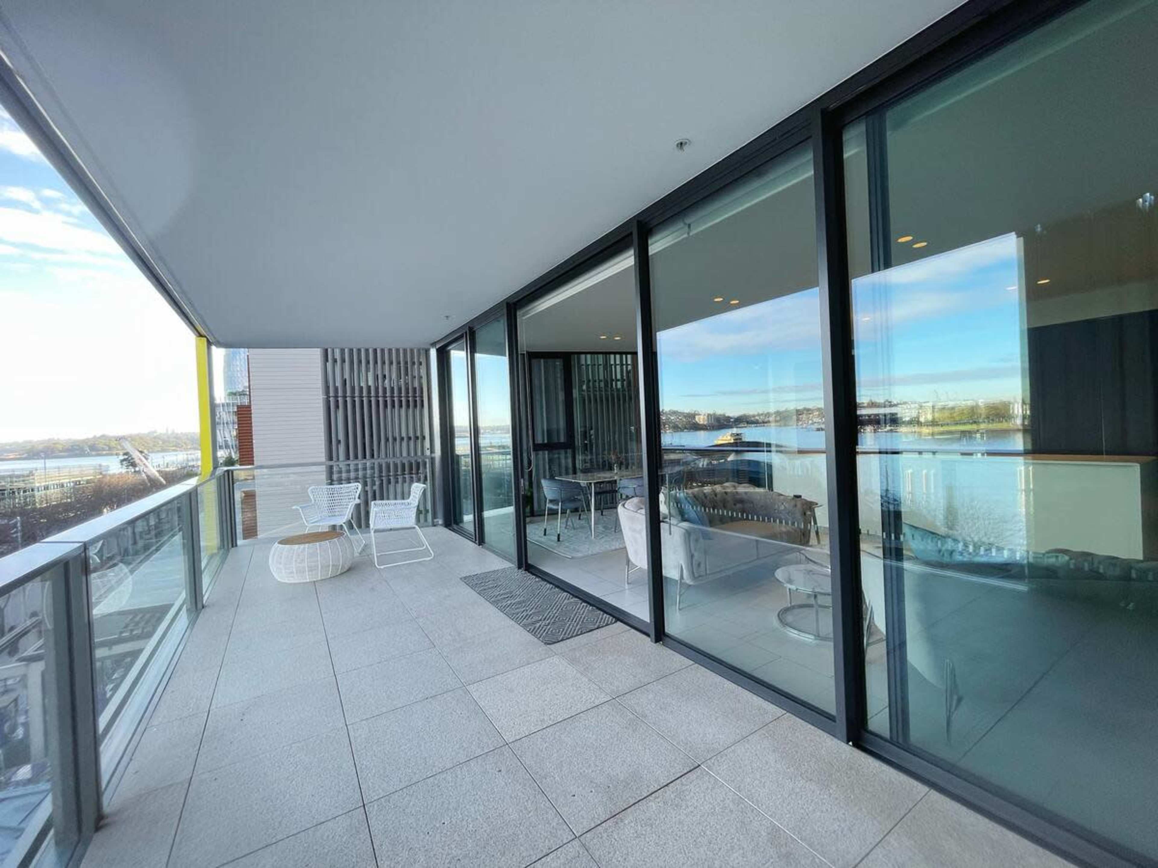 Waterfront Luxury Apartment in the heart of Barangaroo Image in Barangaroo, Barangaroo, NSW