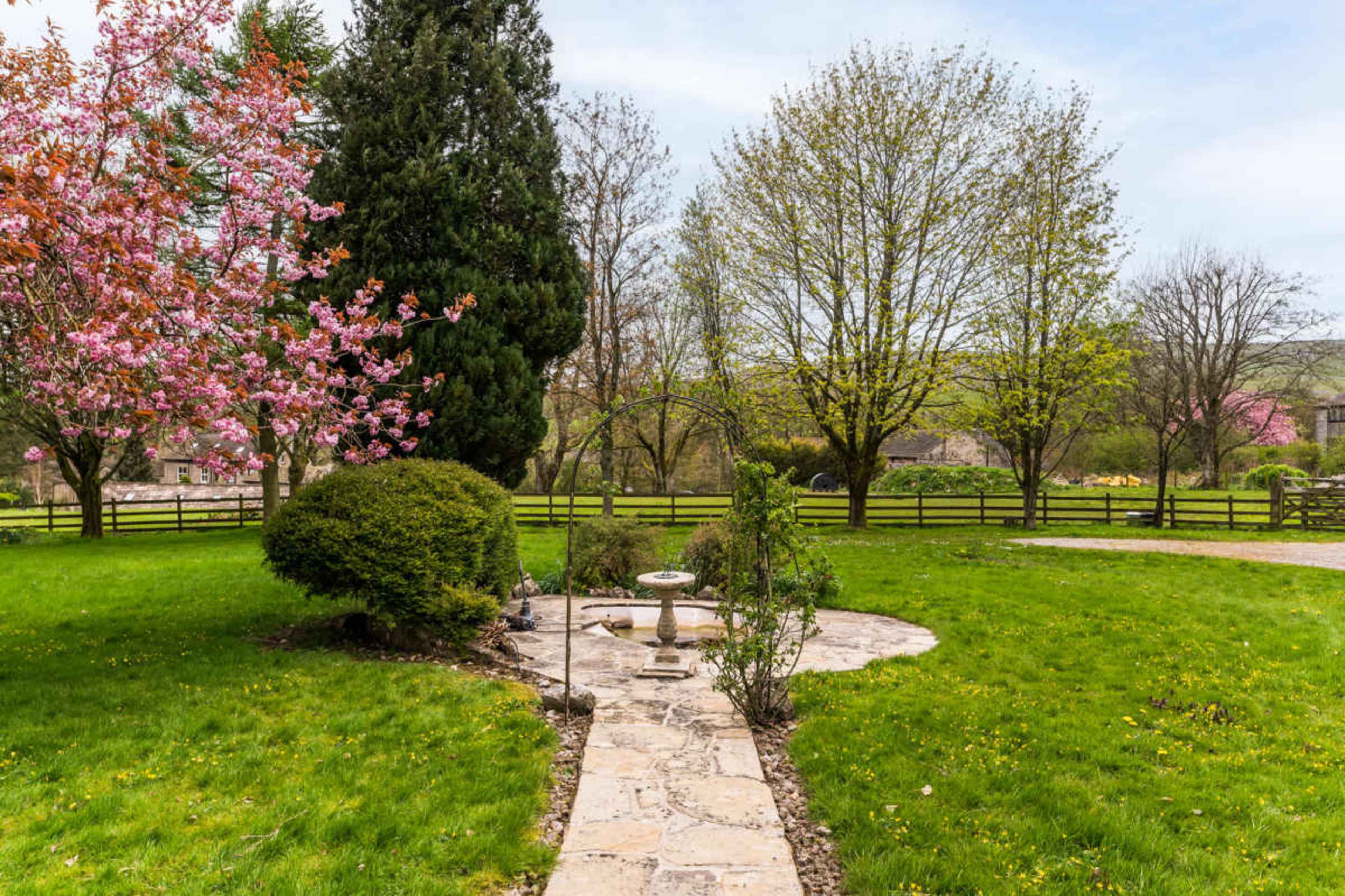 Central Malham Wellbeing Escape with Yoga Studio Image in Malham, Malham, ENG