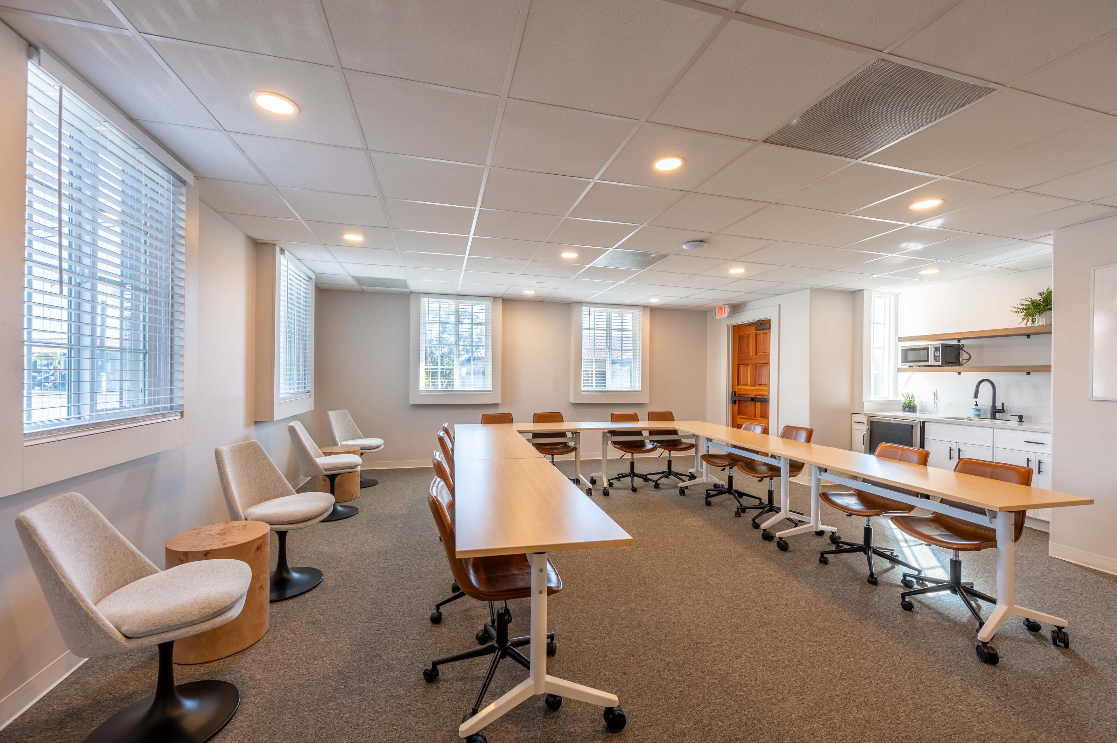 Meeting Space In Old Town San Diego - 5 Mins to the Airport Image in Old Town, San Diego, CA