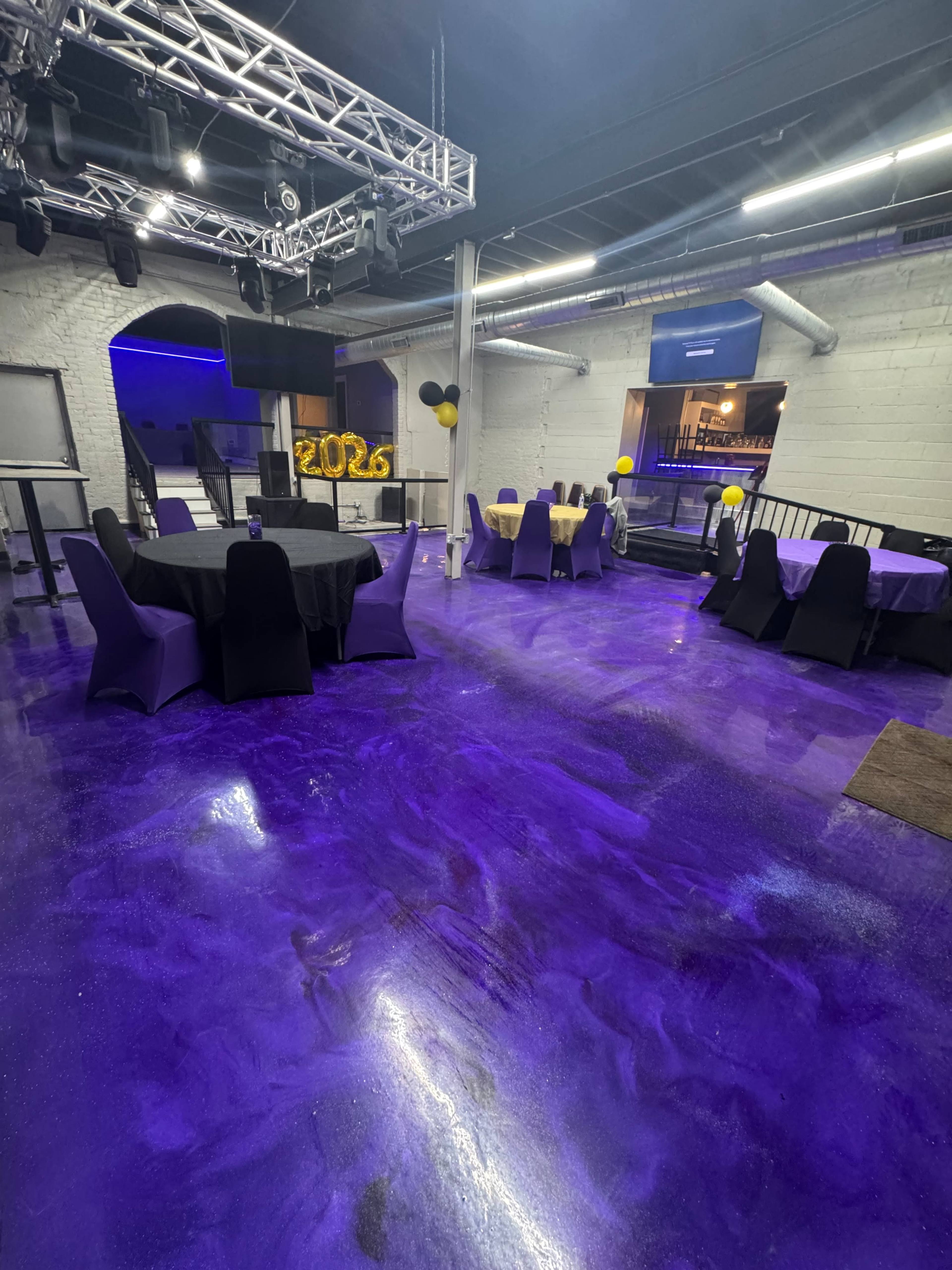 Lounge style event space with bar Image in Grant, DETROIT, FM