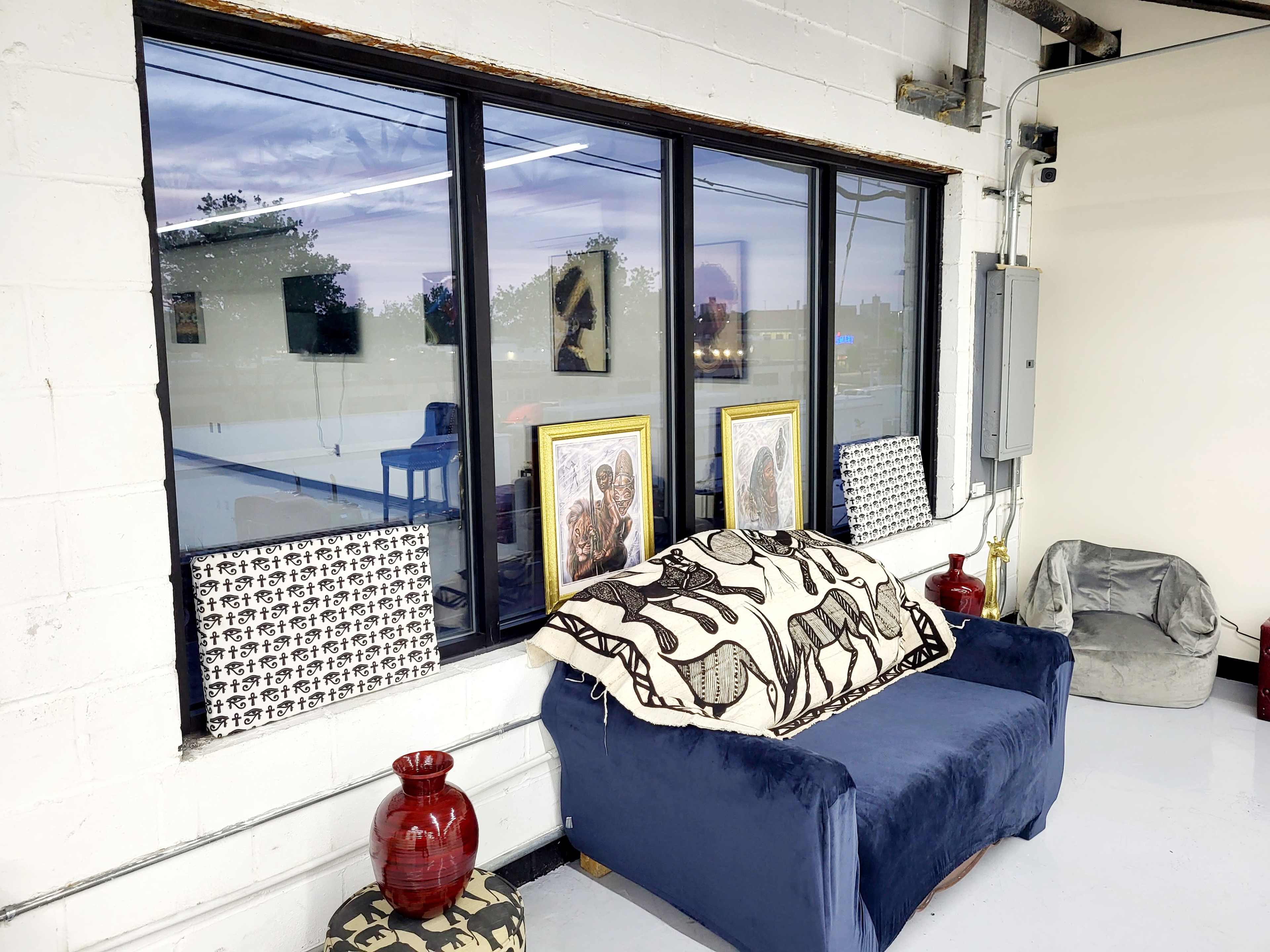 Loft-like Afrocentric Themed Event Studio/Hall with Skyline View Image in Canarsie, Brooklyn, NY