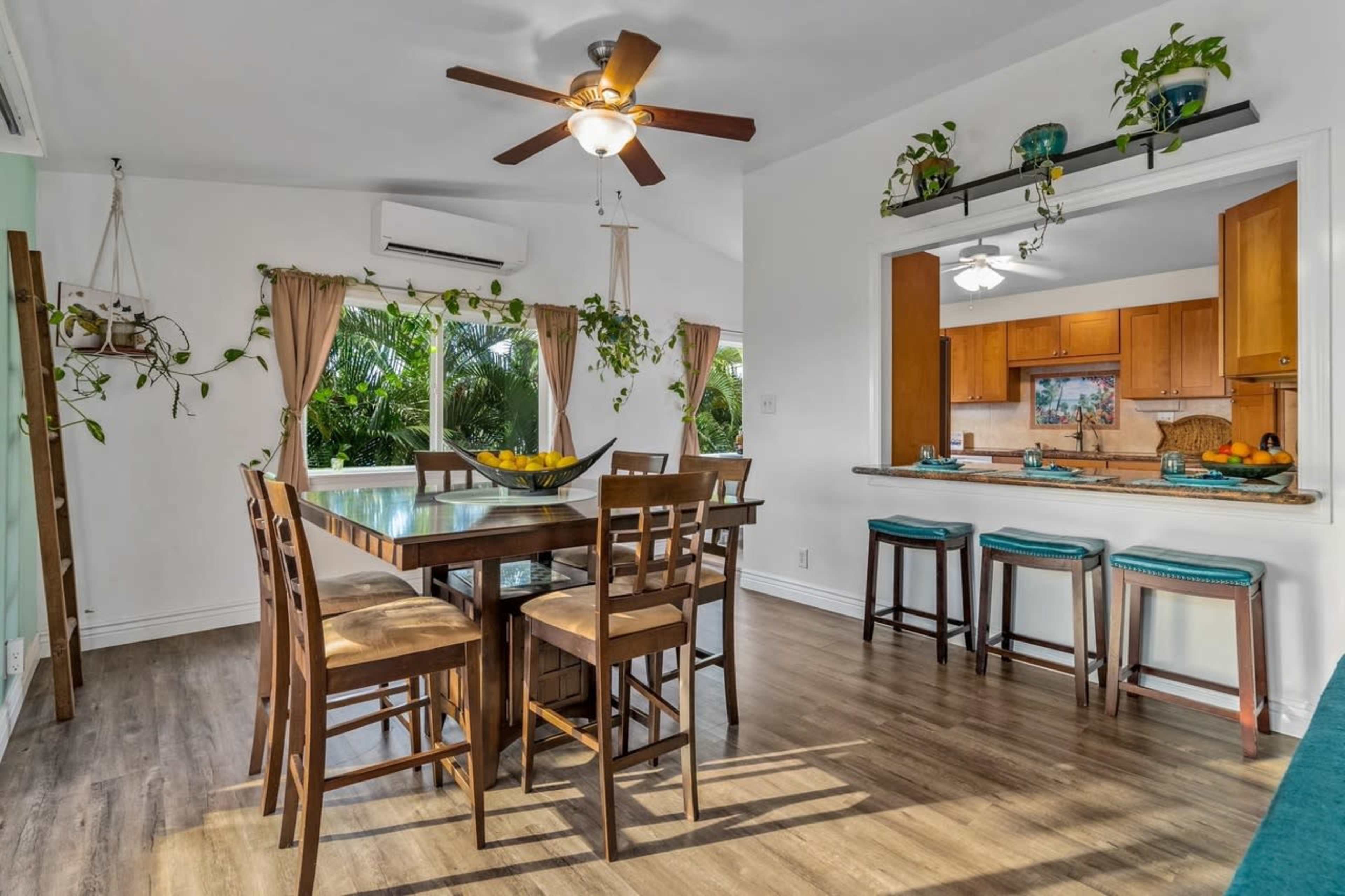 Suburban 3 Bedroom Home with great views Image in Wailea, Kehei, HI