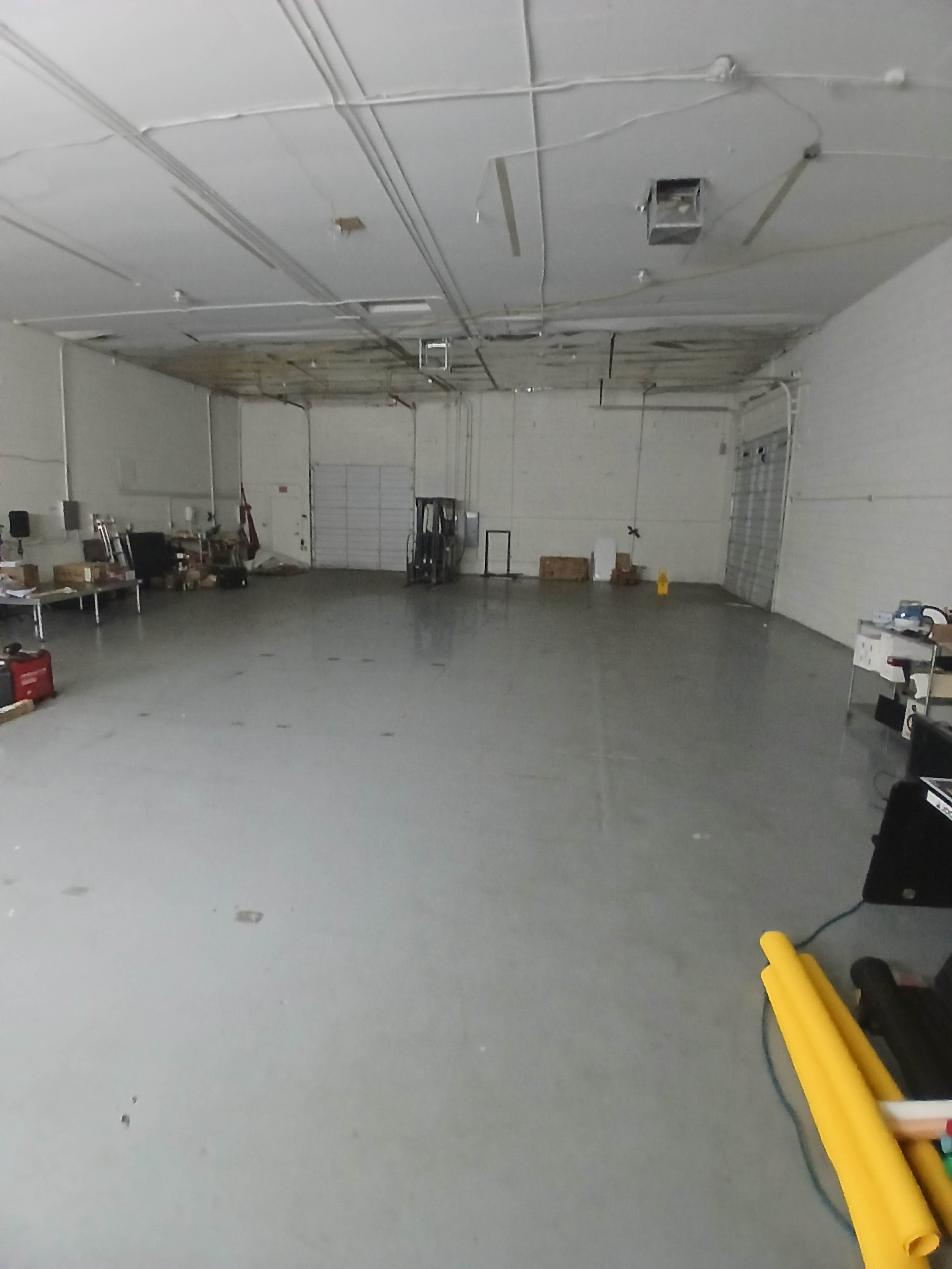 Open Production Space in Peoria with Bay Door & Easy Parking Image in Downtown Peoria, Glendale, AZ