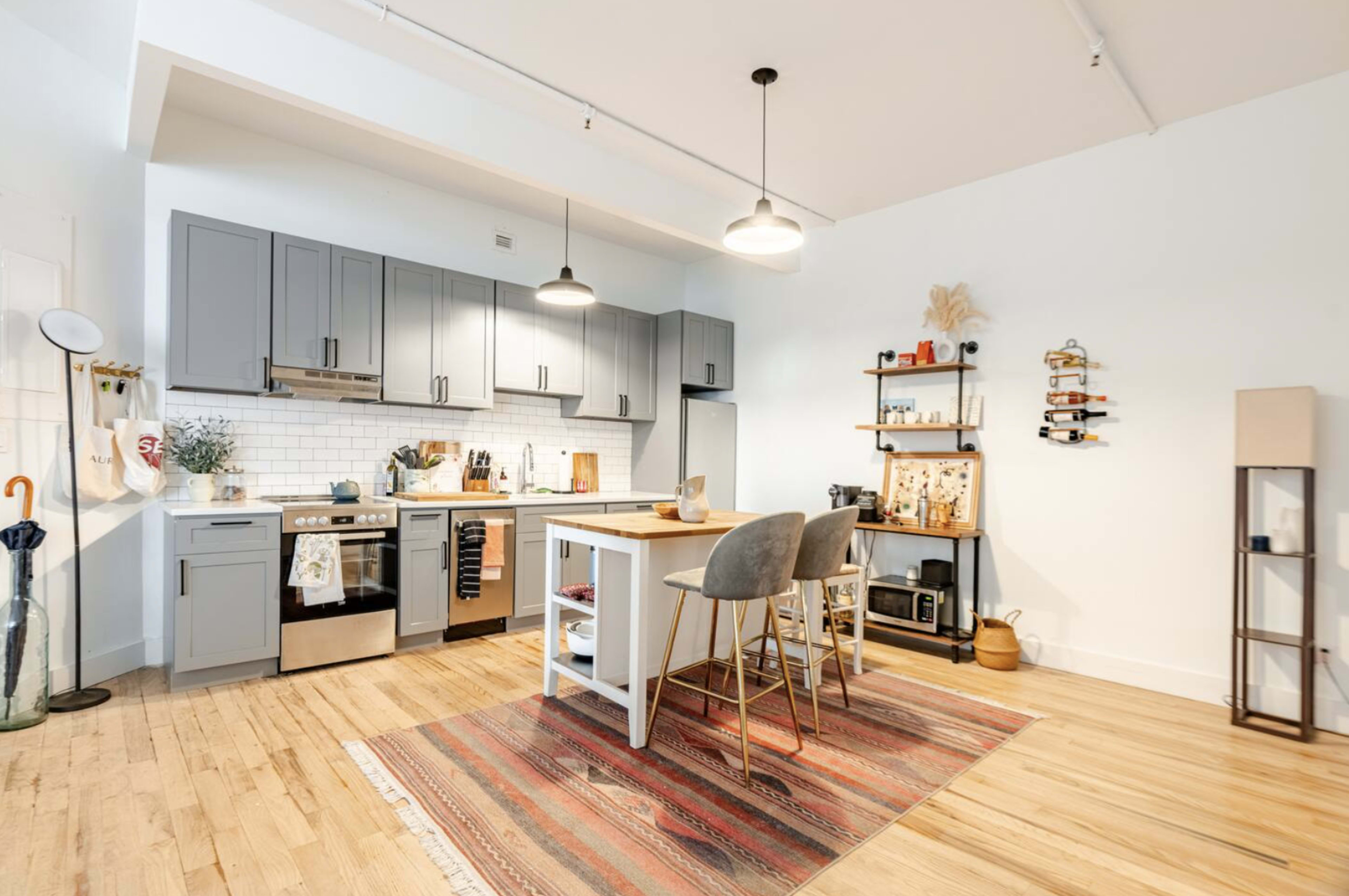 Williamsburg & Greenpoint Oversized Luxury Loft Image in Greenpoint, Brooklyn, NY