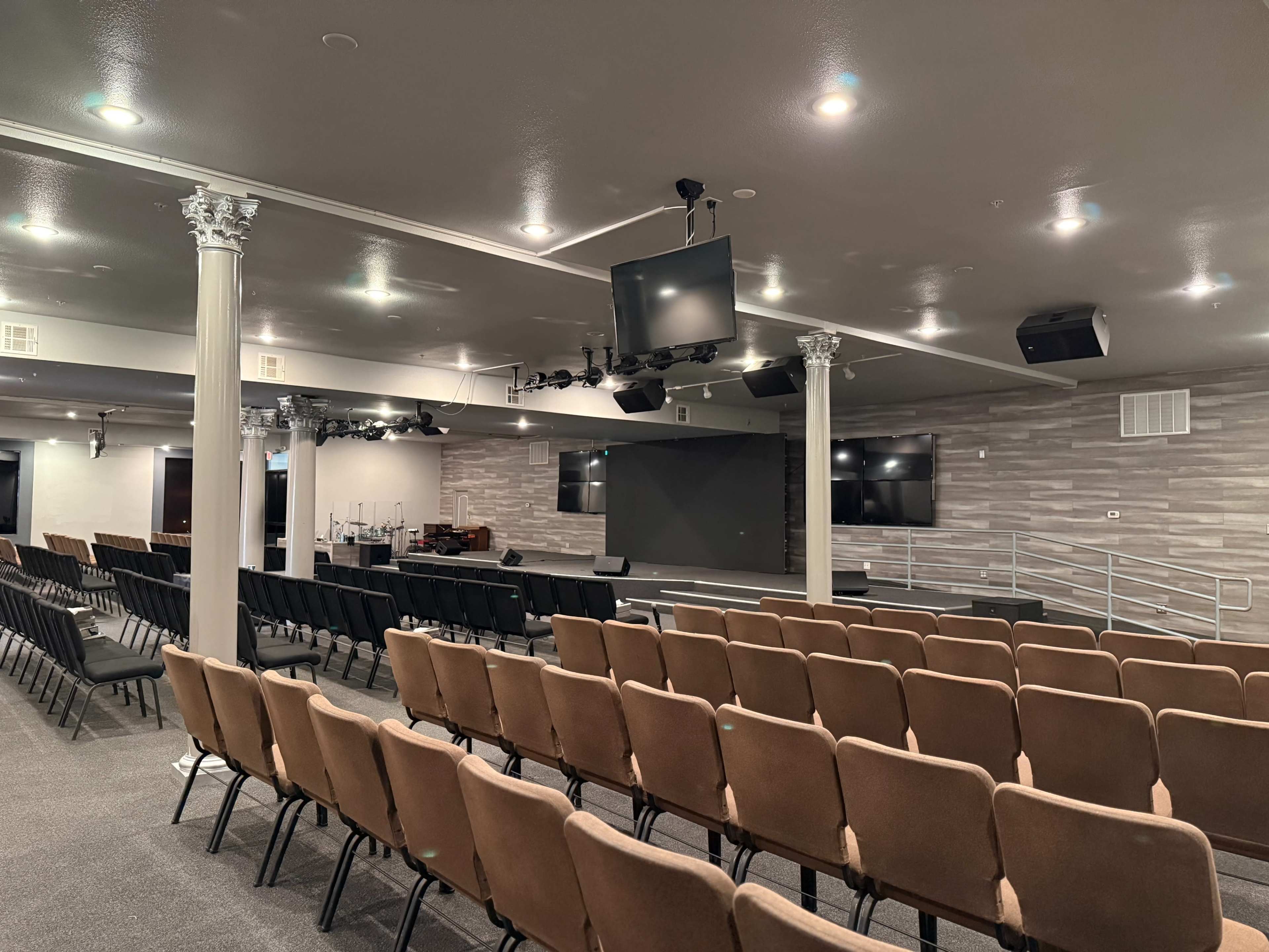 Modern, Versatile Event Space in San Bernardino - 200+ Capacity Image in Feldheym, San Bernardino, CA