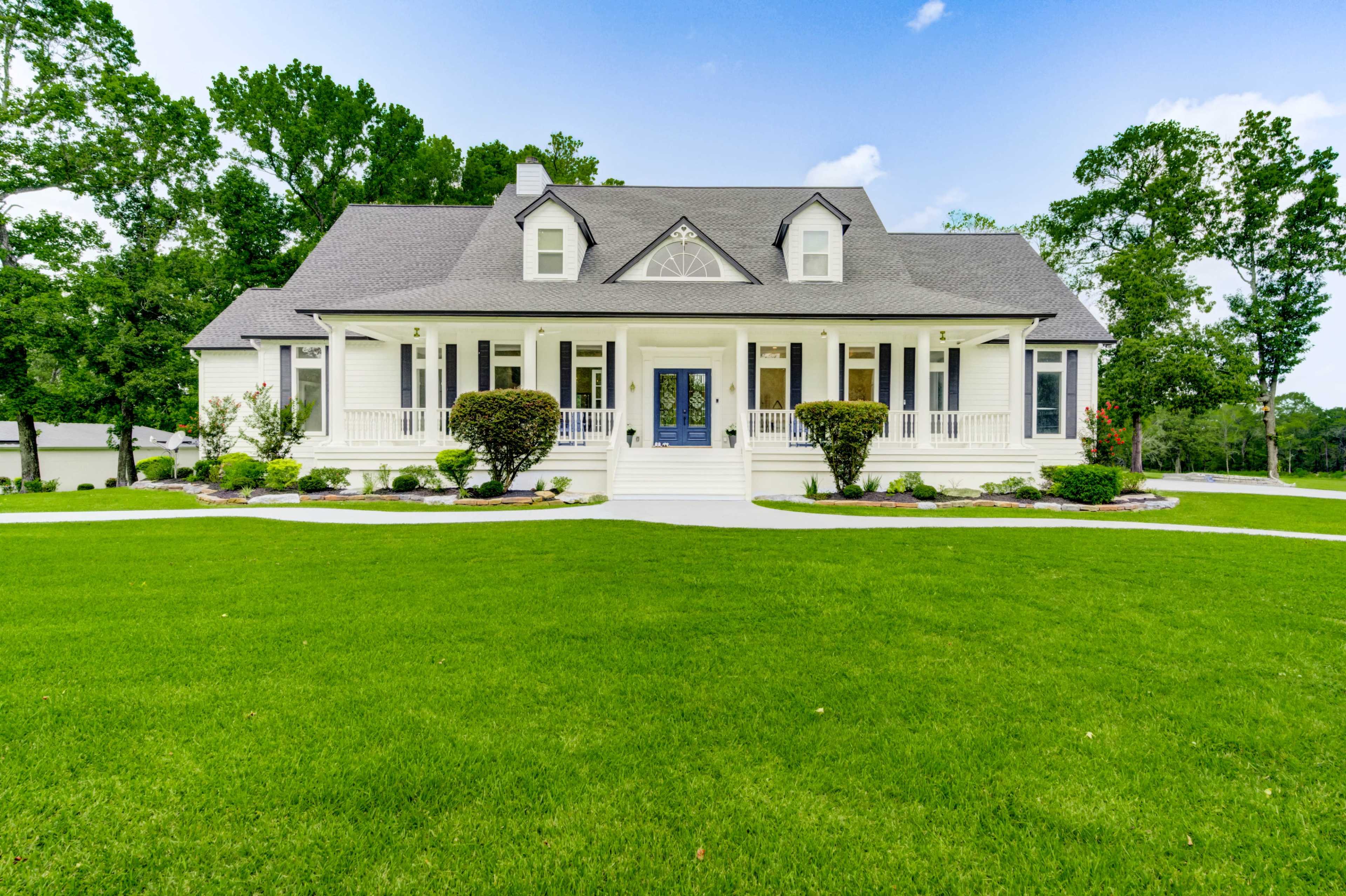 Beautiful 53 acre Event Venue with Manor Home Image in , Huntsville, TX