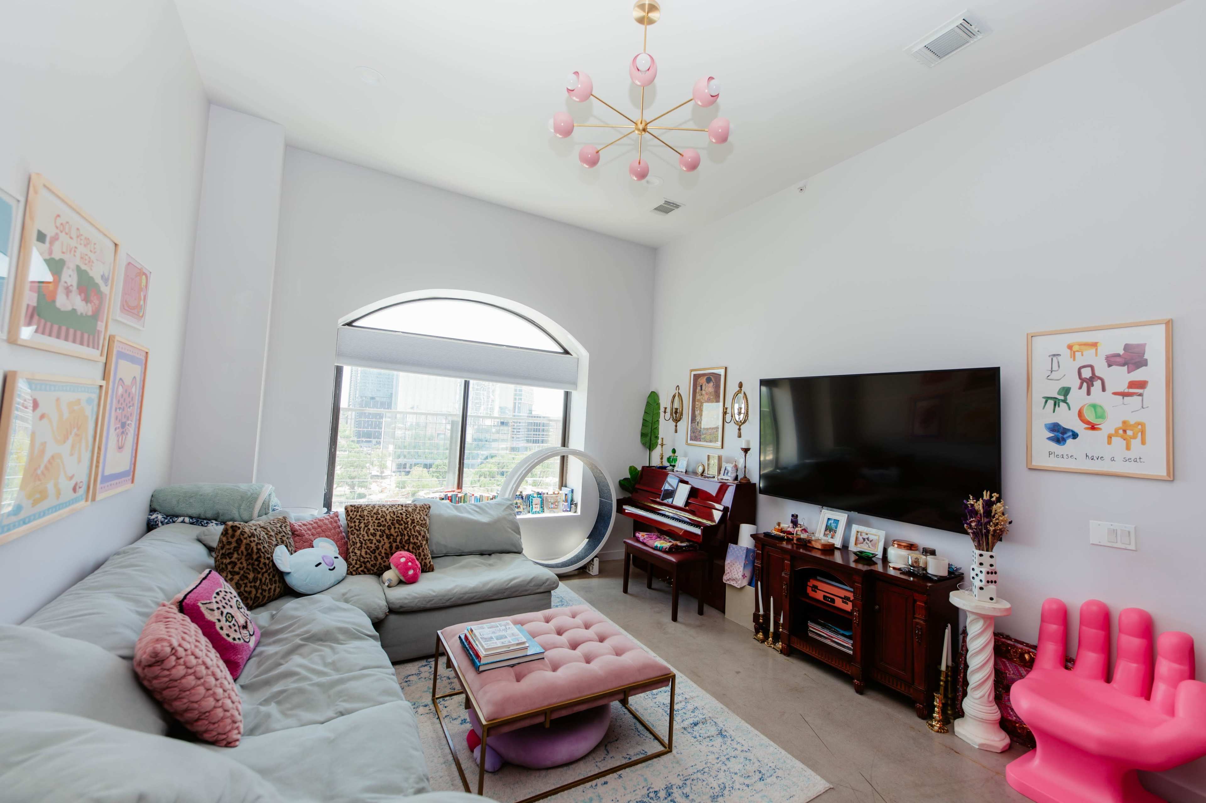 Downtown Condo with Eclectic Colorful Style Image in Downtown Austin, Austin, TX