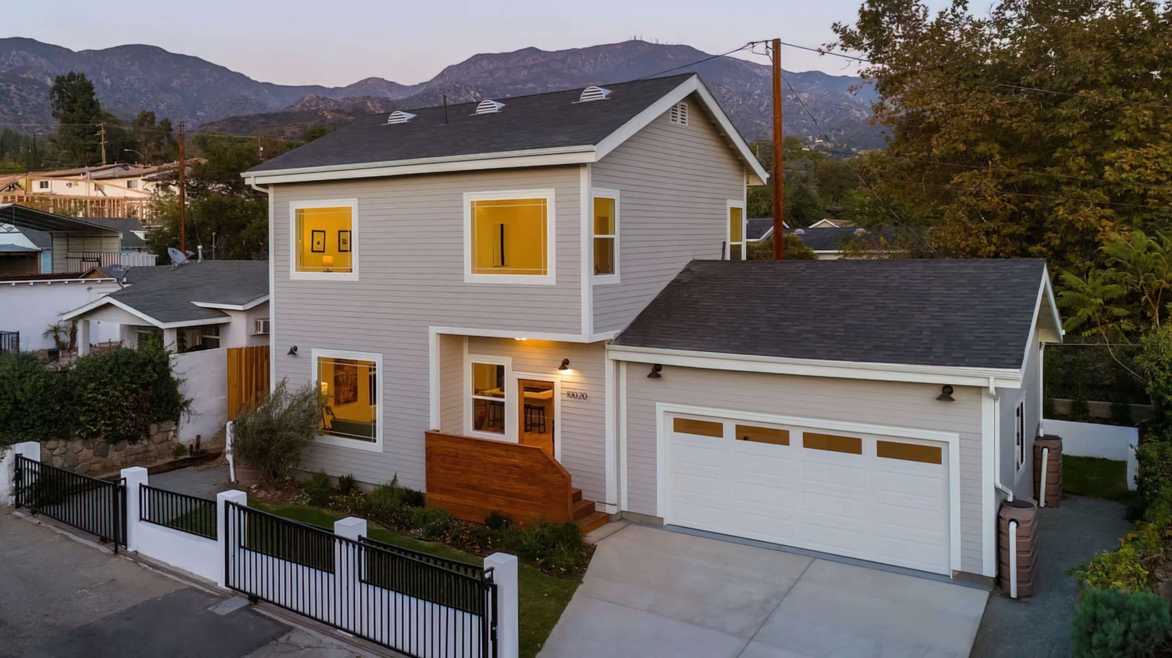 Modern Mid-Century Gem with Mountain Views Image in Tujunga, Tujunga, CA