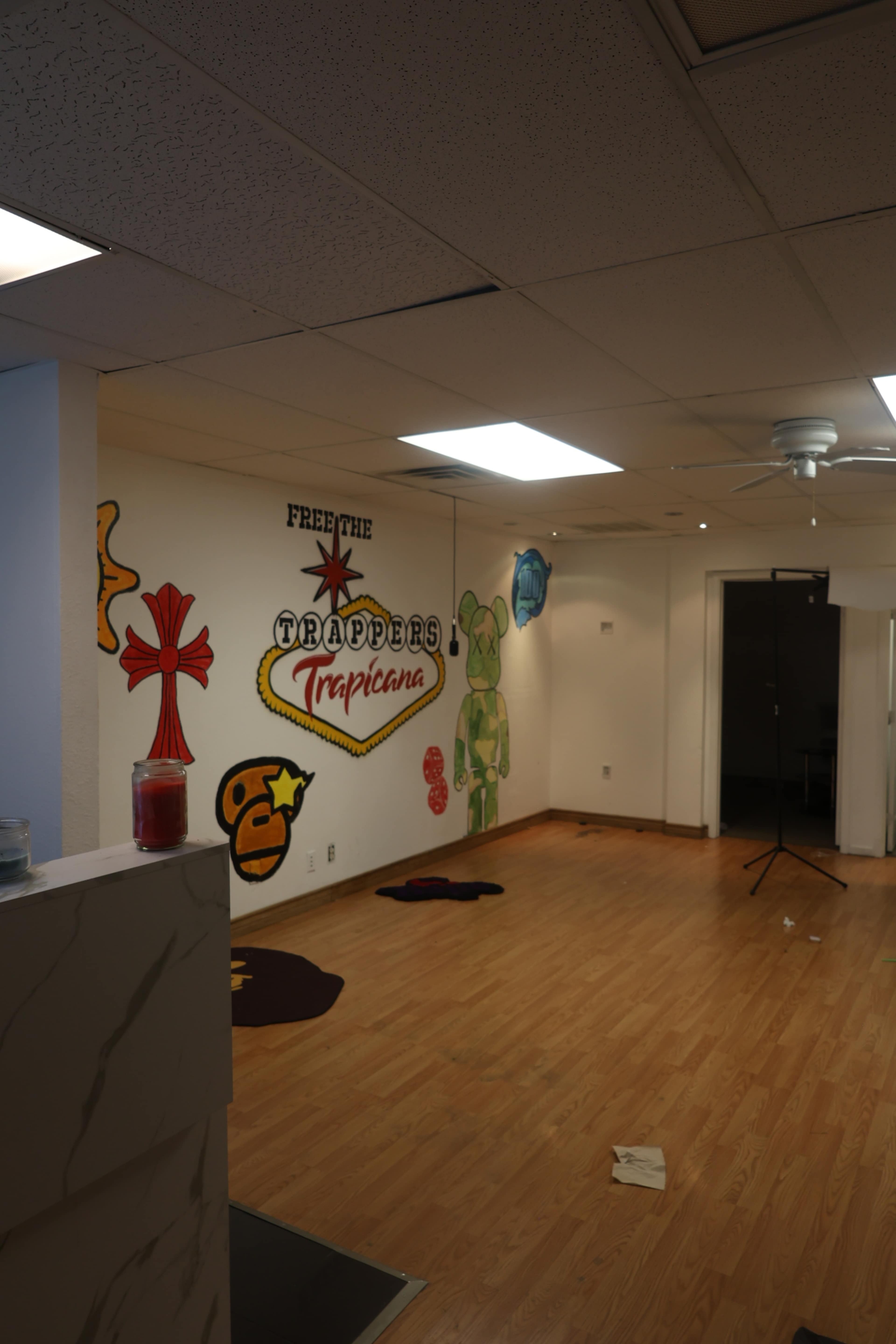 Centrally Located Photo Studio Image in Paradise, las vegas, NV