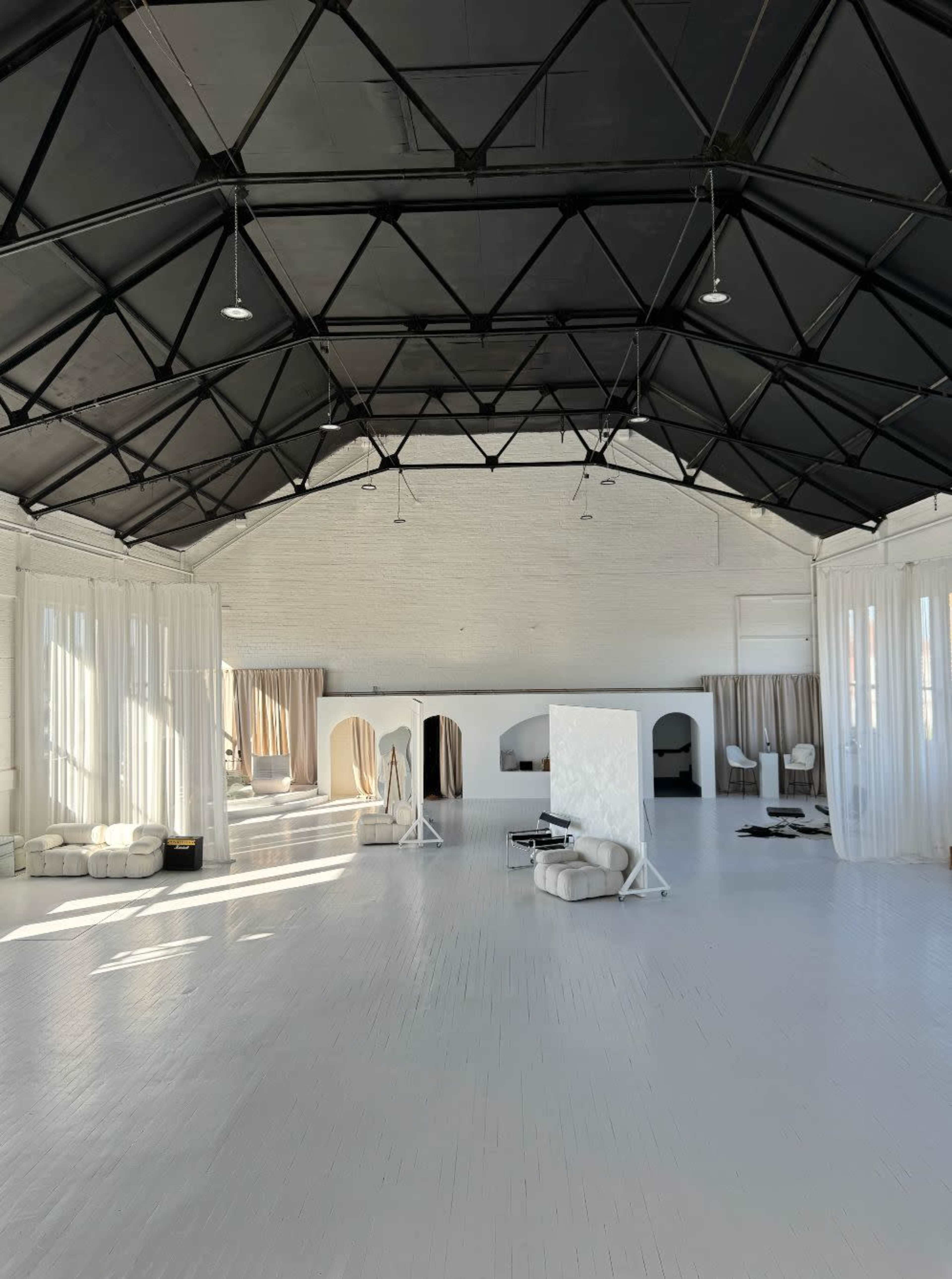 No Fitler Studios Photography Studio Image in Birkenhead, Liverpool, ENG