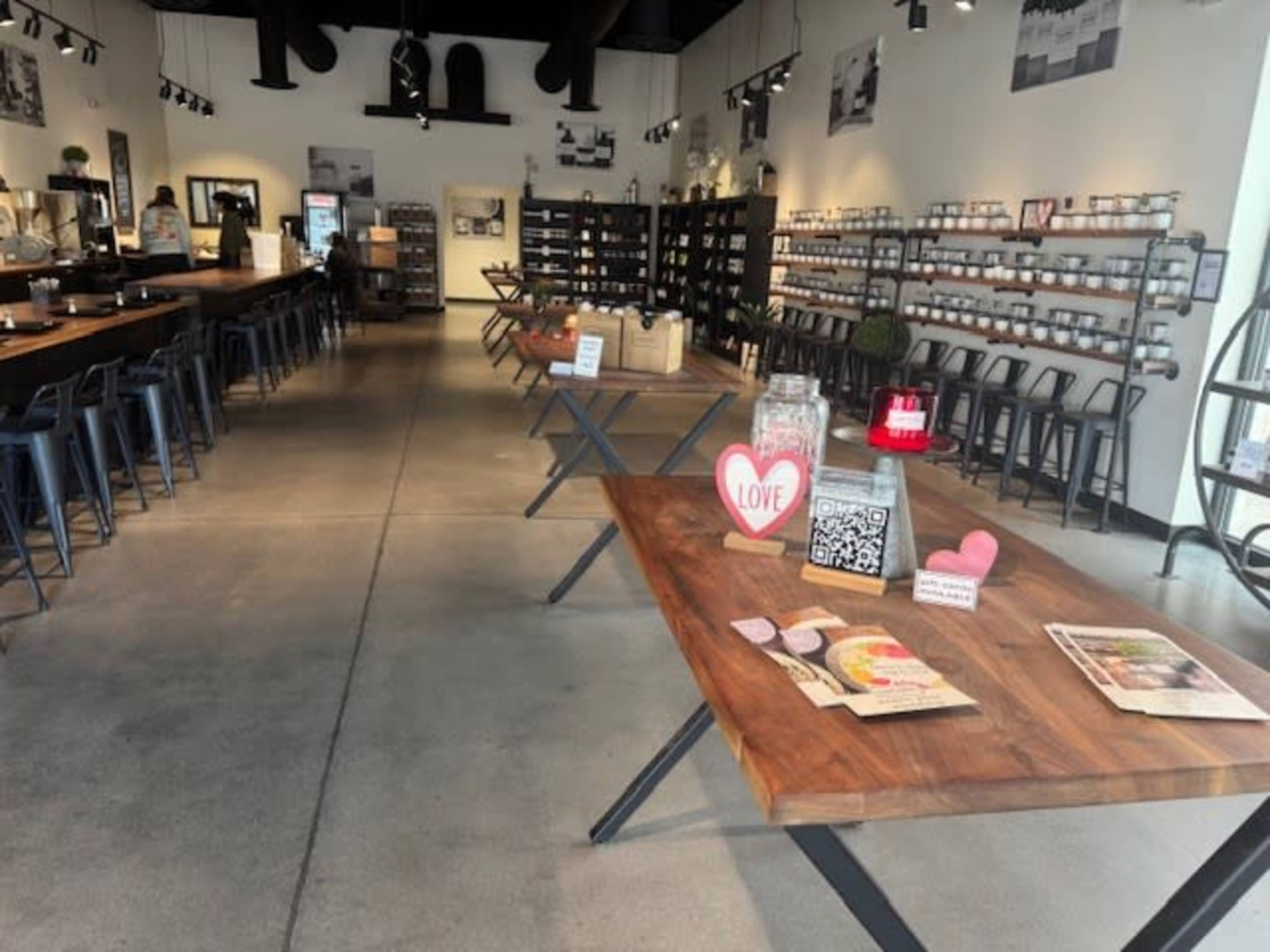 Candle Chemistry Peoria Image in Parke West, Peoria, AZ