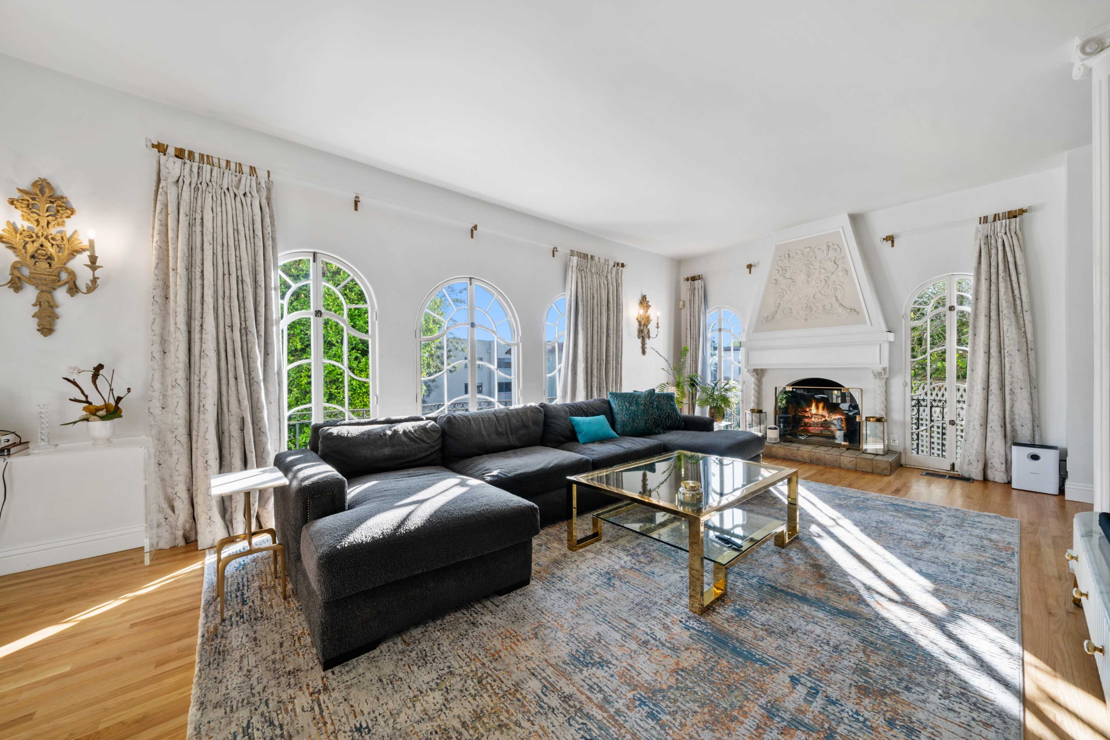 ARCHITECTURAL GEM: VIEWS & GARDENS Imagen en Central LA, Los Angeles, CA