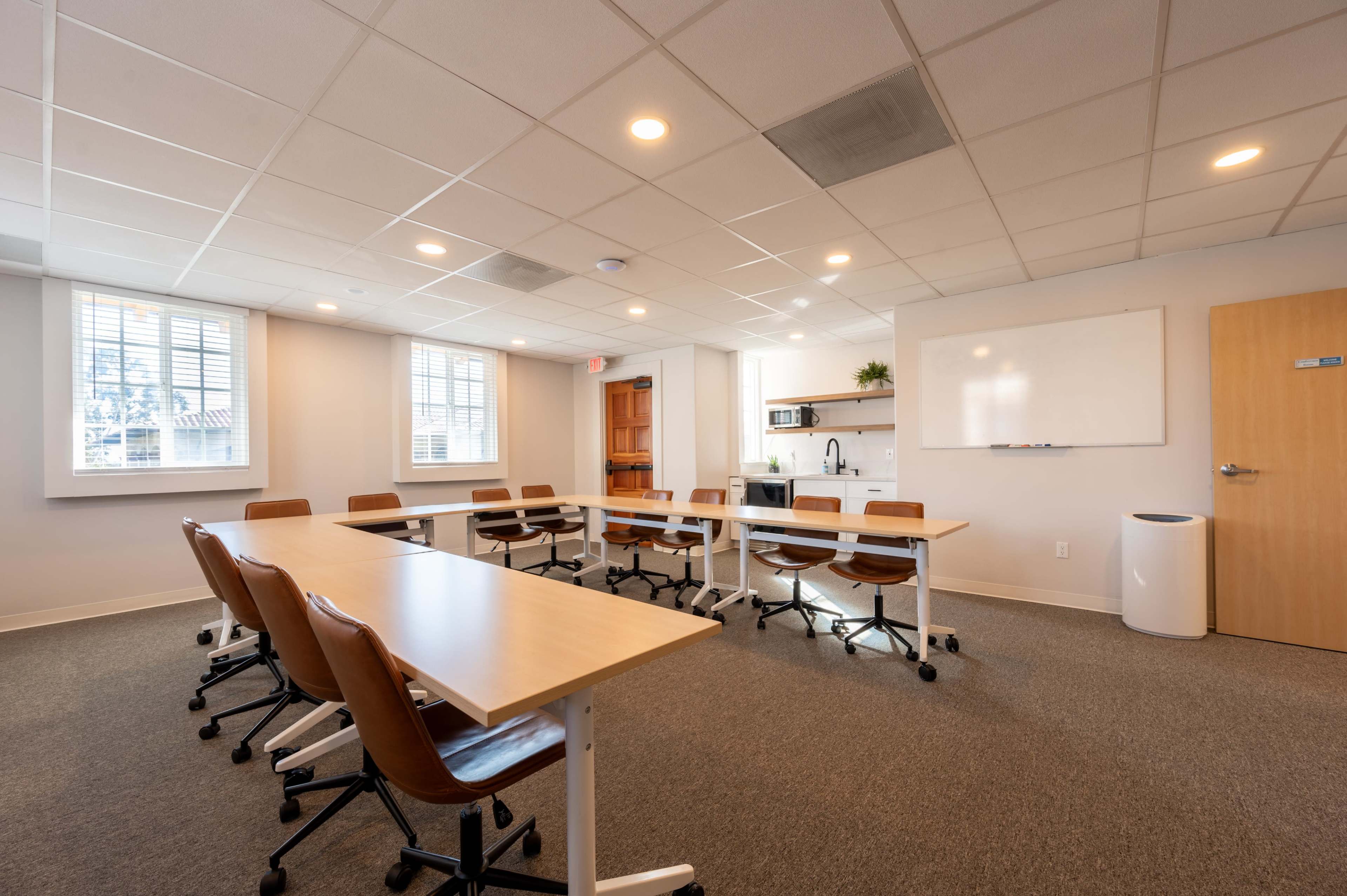 Meeting Space In Old Town San Diego - 5 Mins to the Airport Image in Old Town, San Diego, CA