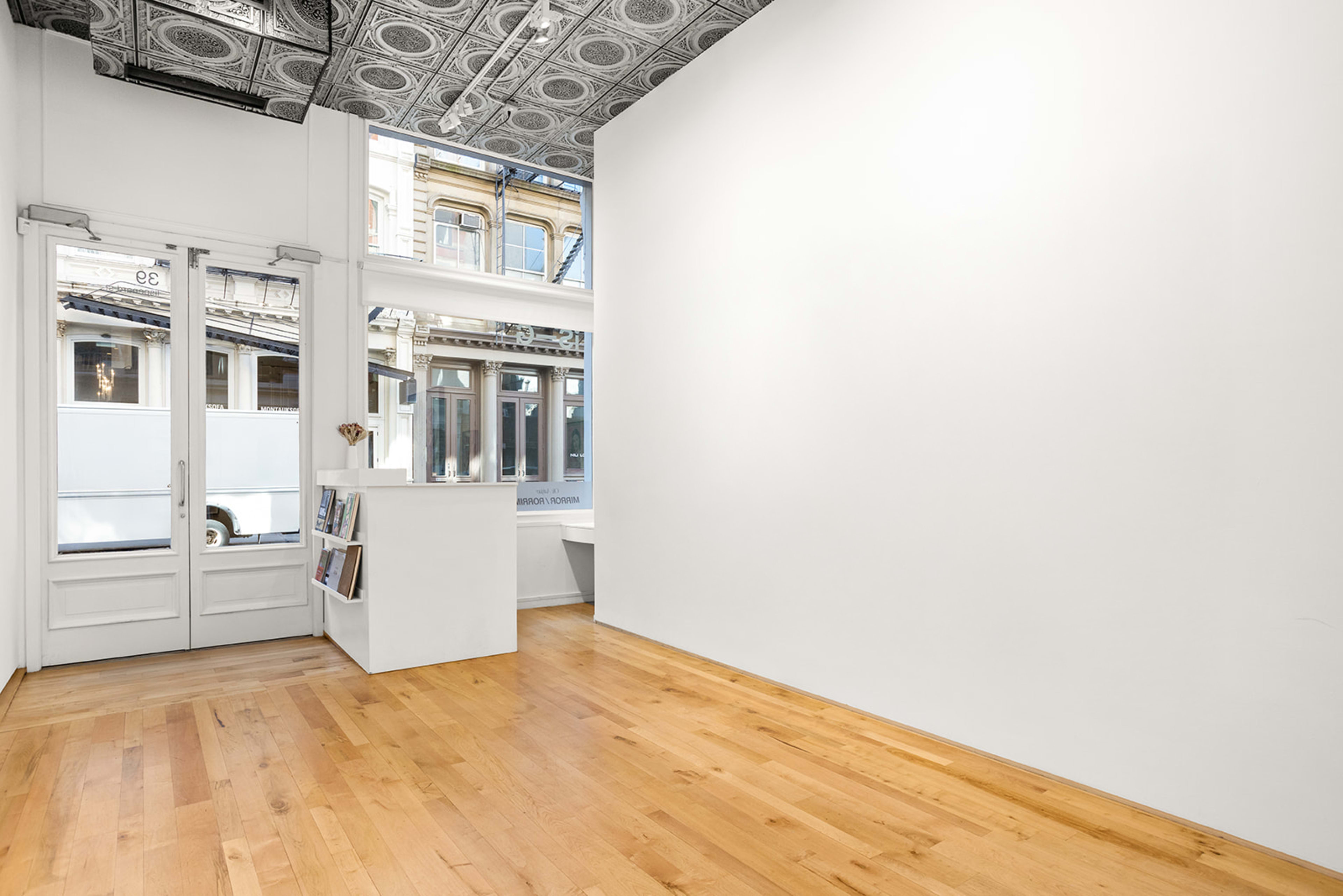Isabel Sullivan Gallery | Light-filled Art Gallery in the Heart of ...