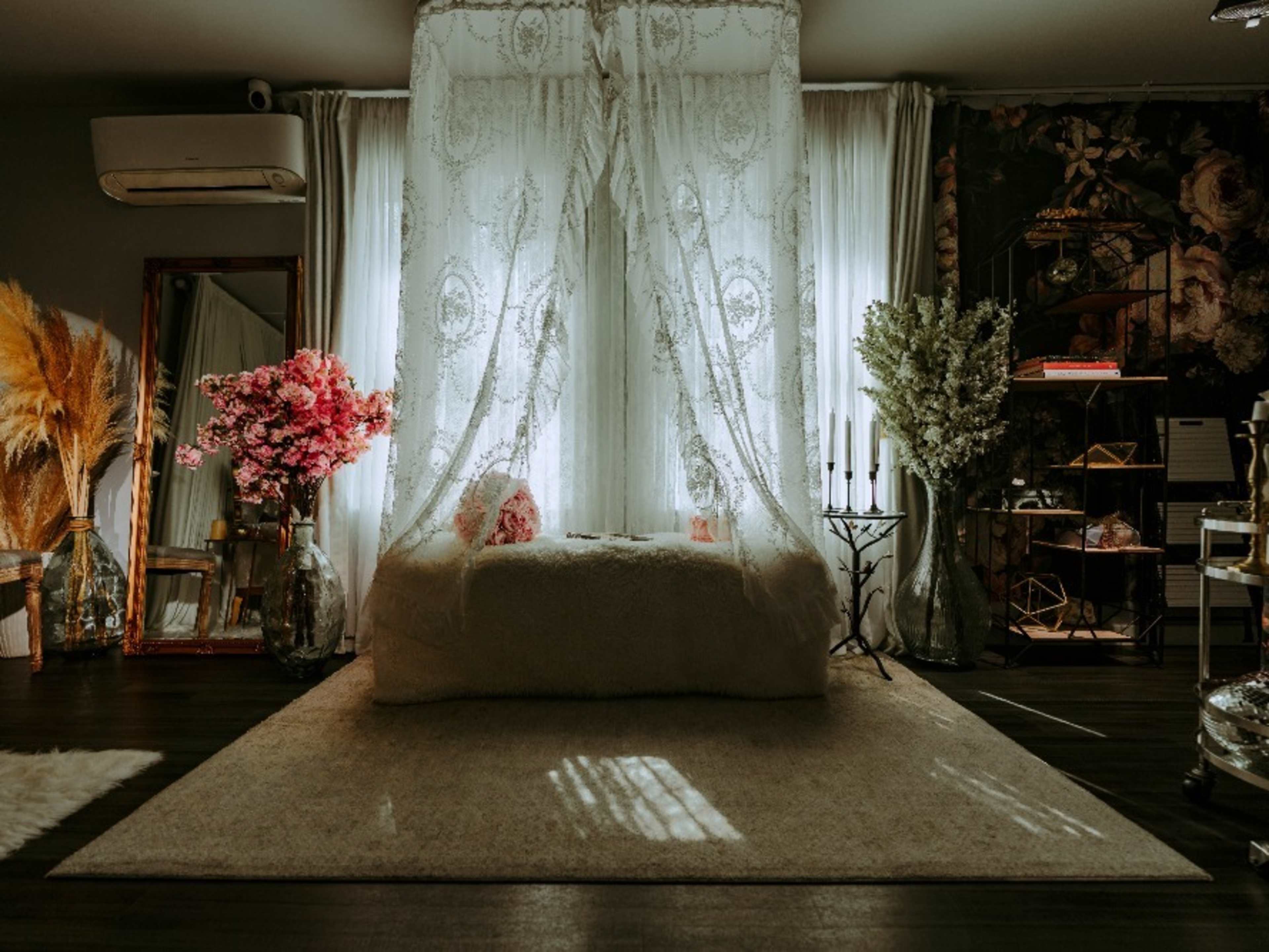 Dreamy Lace Canopy
