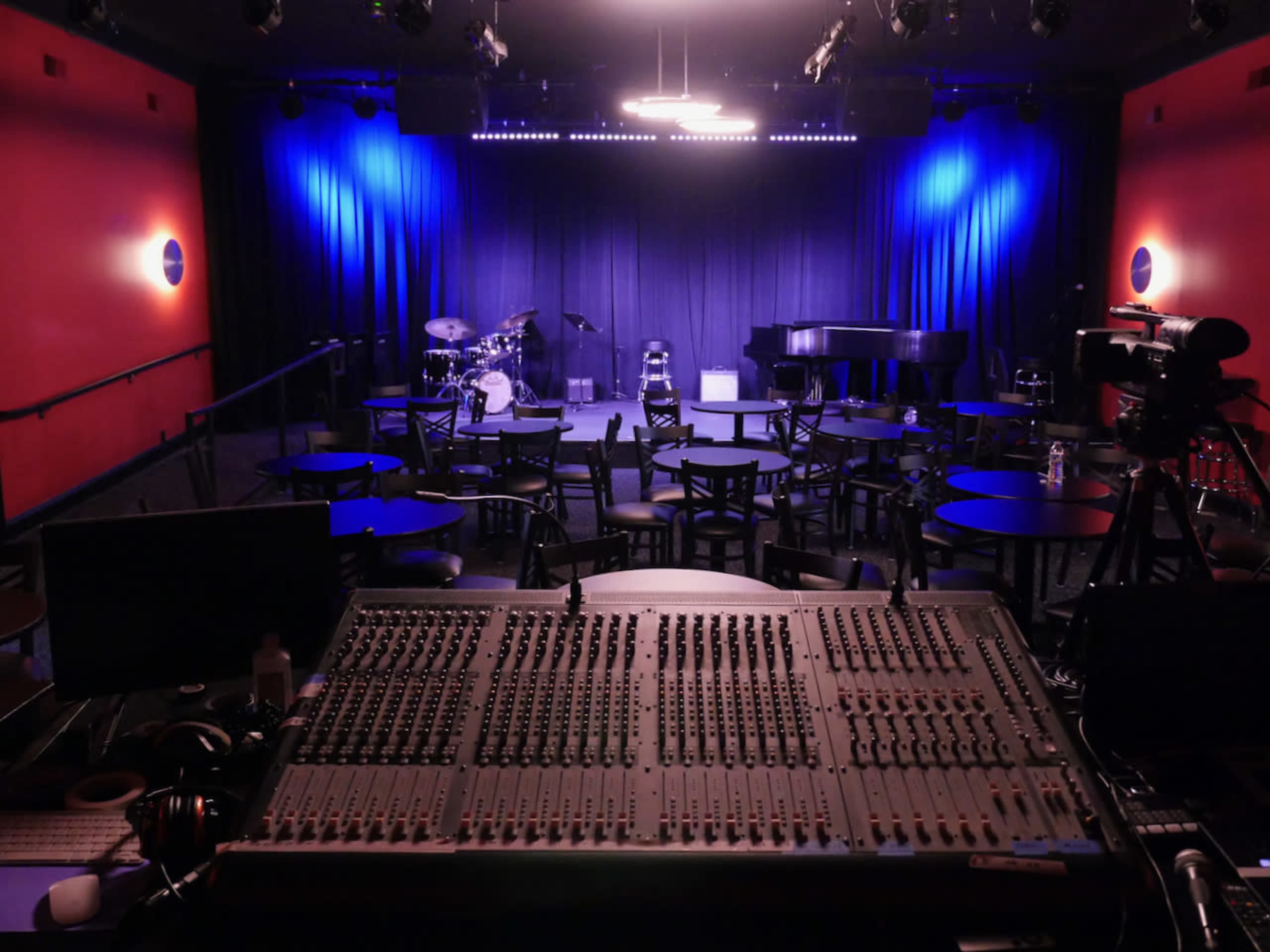 Urban Jazz Venue and Music School with Free Parking On-Site Image in Jones/Buena Vista, Nashville, TN