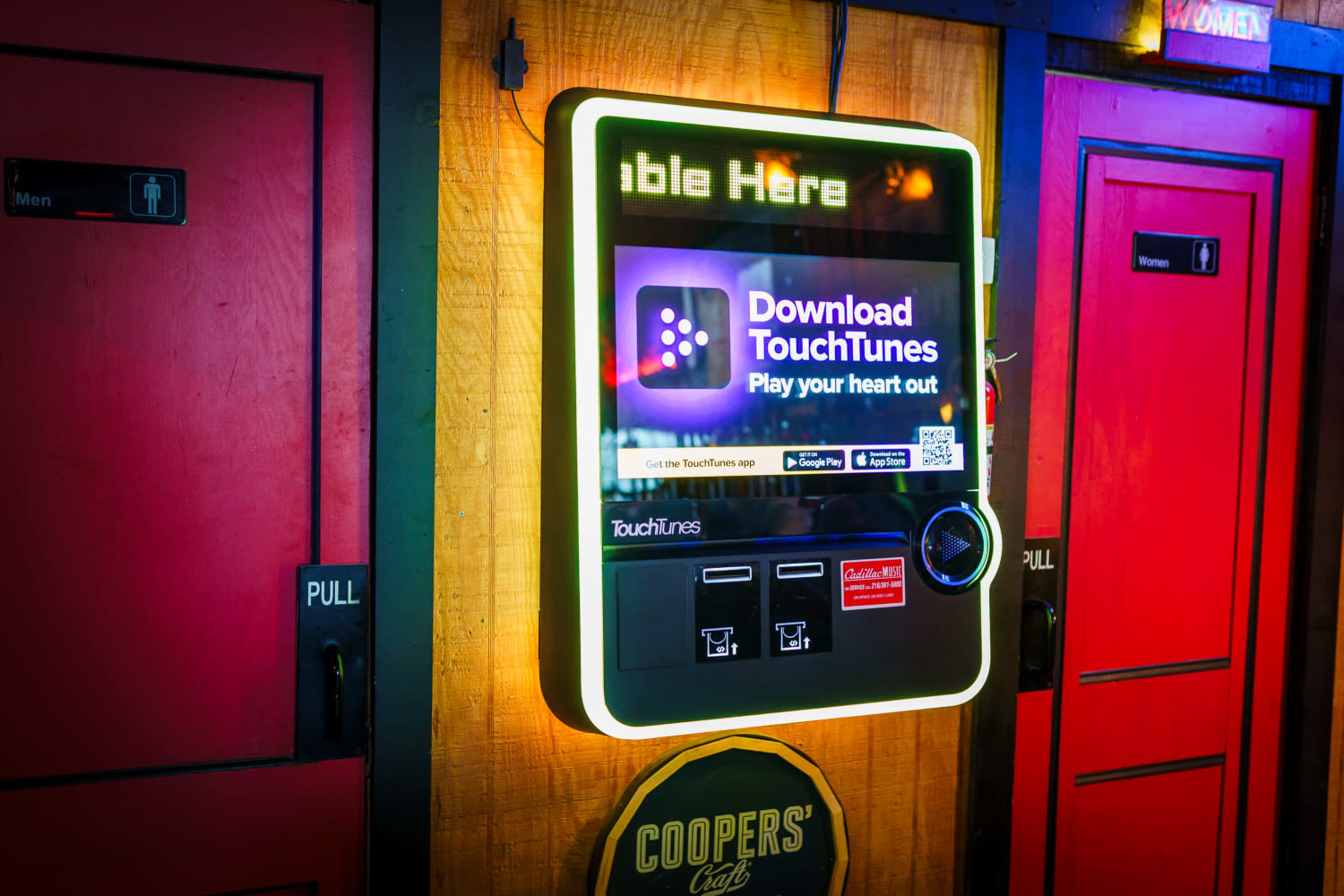 Neighborhood Bar with Live Music Image in Clark - Fulton, Cleveland, OH