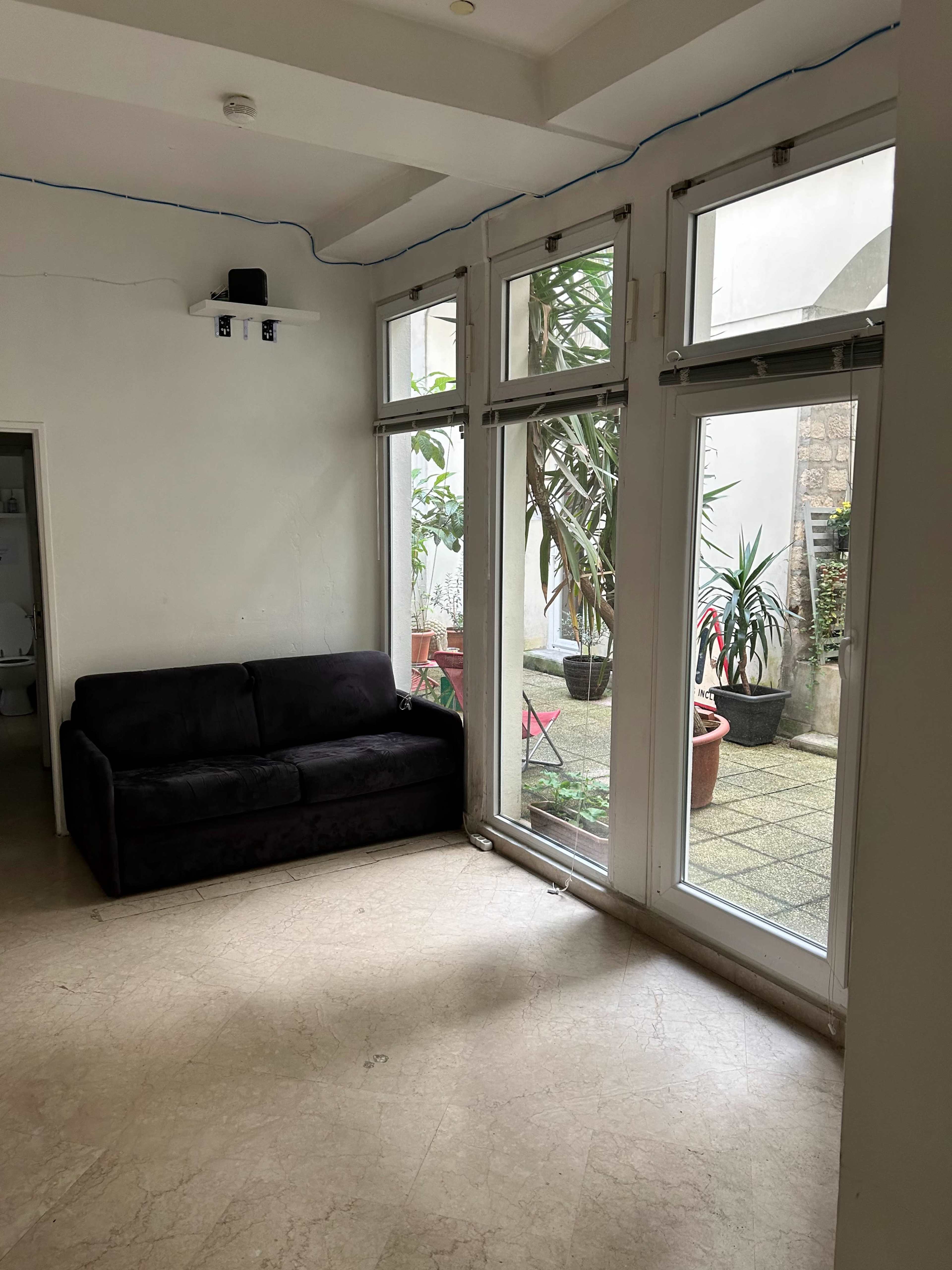 Espace en plein centre de Paris Image in Beaubourg, PARIS