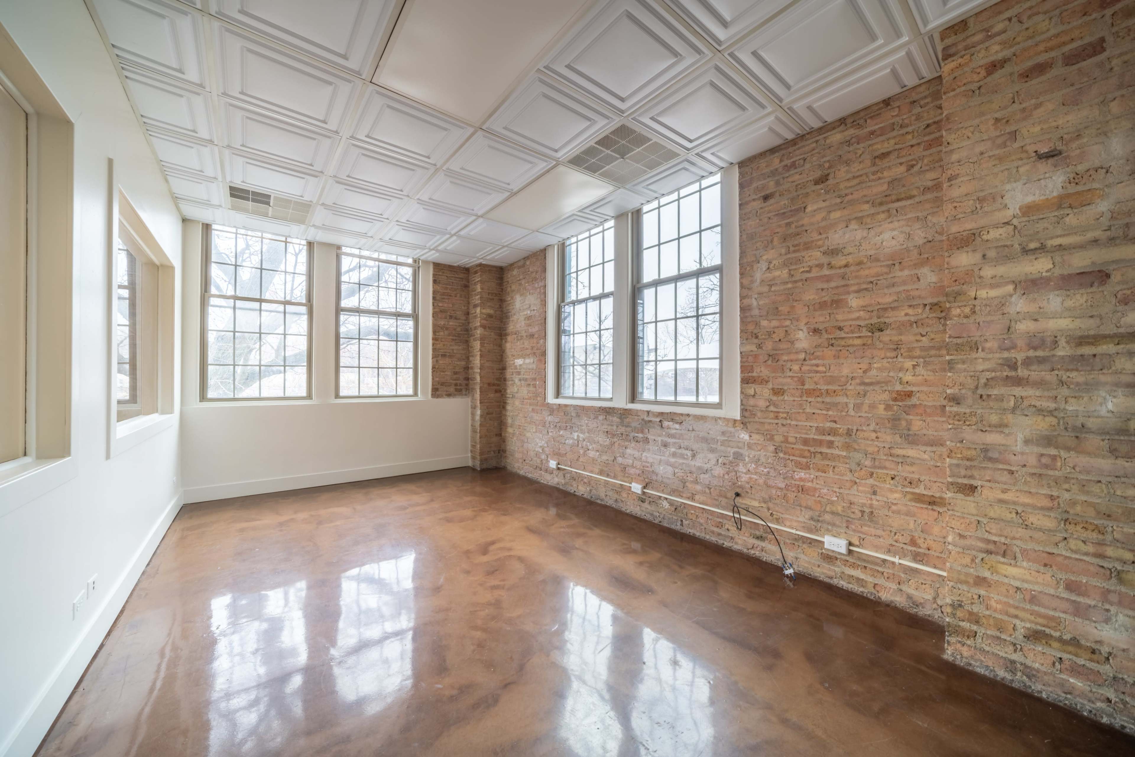 Content Space Image in Downtown, Elgin, IL