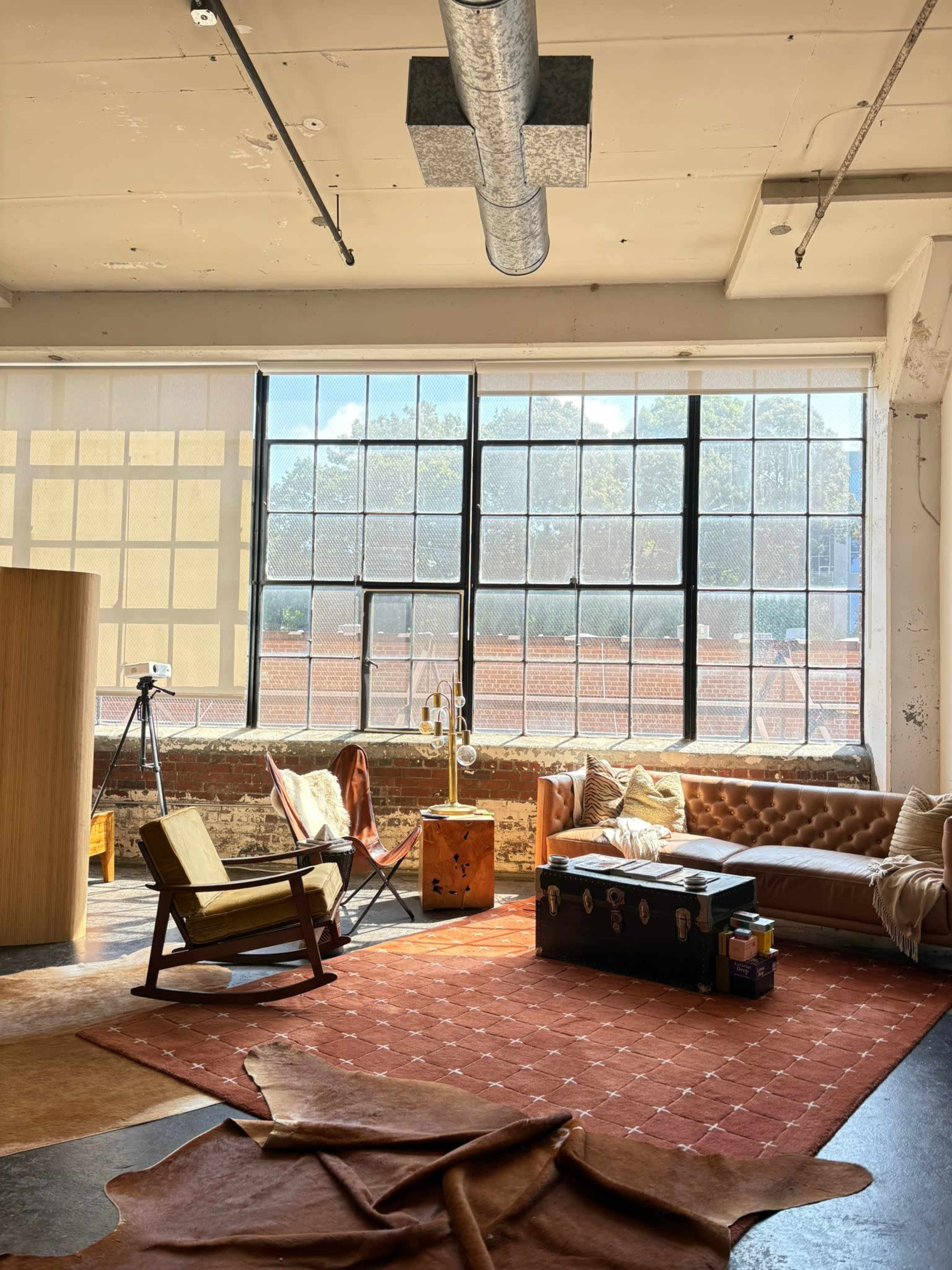 Design Forward Natural Lighting Loft on the Beltline | Wellness Retreats, Creative Shoots, Getting Ready Suite, Milestone Birthday Shoots Image in Poncey-Highland, Atlanta, GA