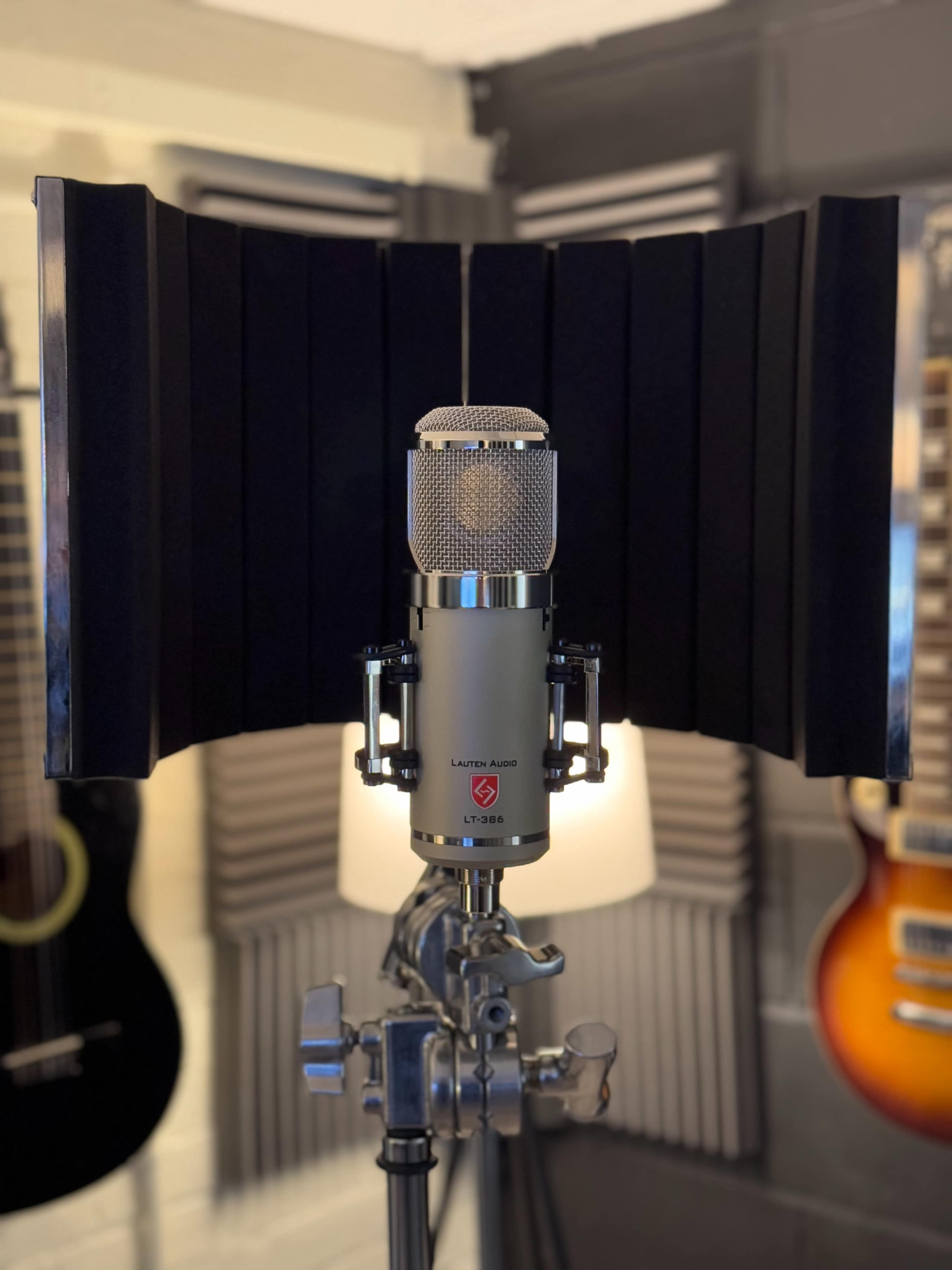 Urban studio with a rustic and playful feel. Image in Cambridge, Cambridge, ENG