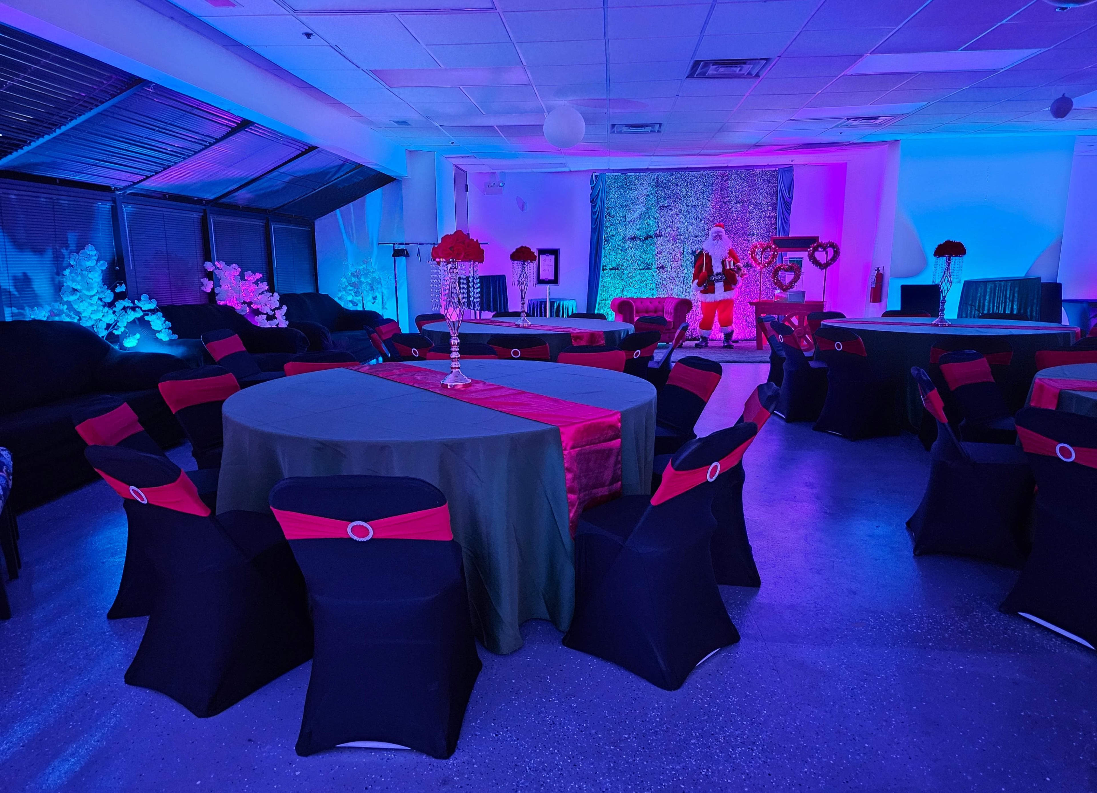 Schaumburg Private Events Conference and Employment Opportunities Image in Schaumburg Township, Schaumburg, IL