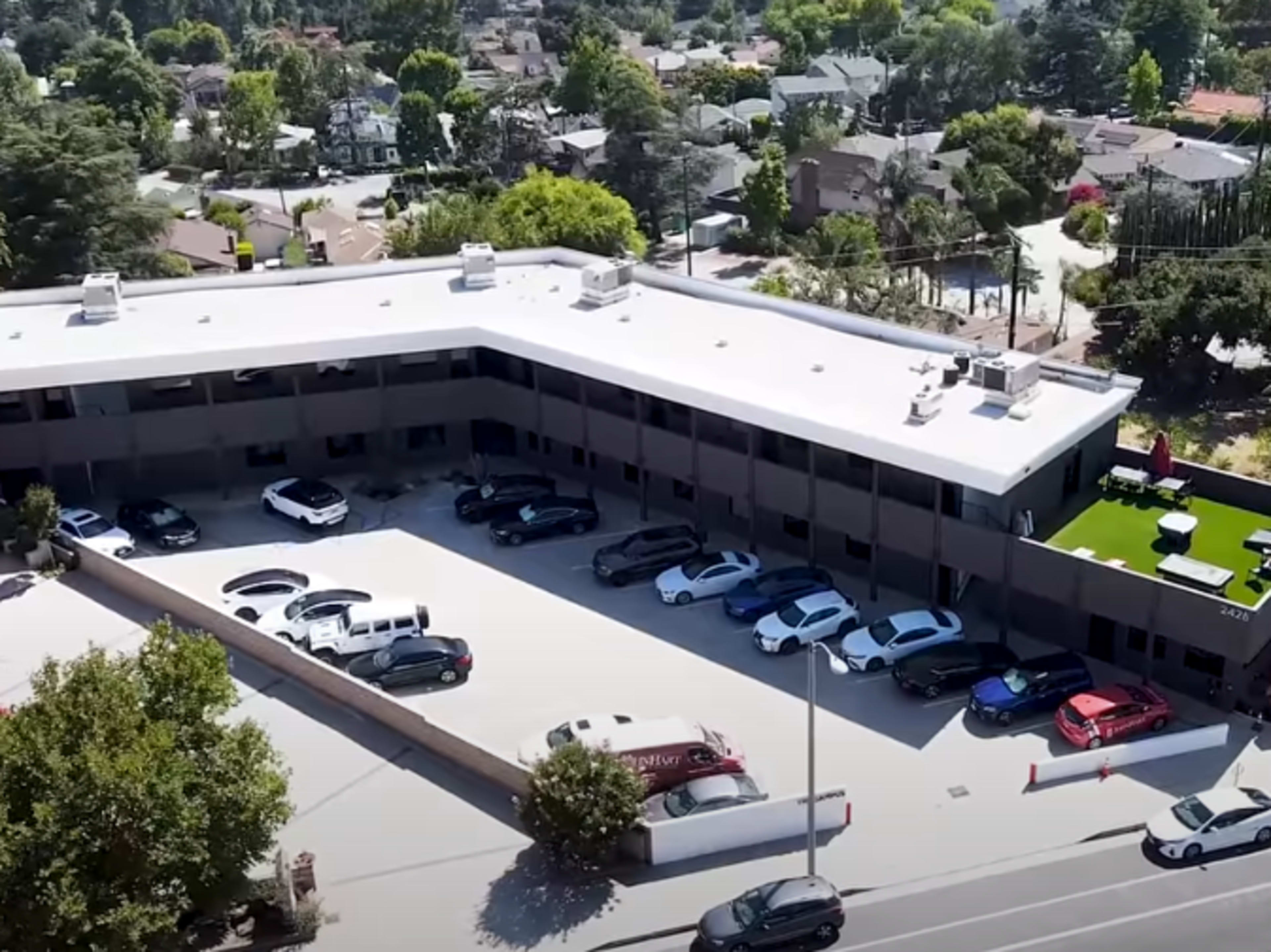 On-Site Parking (Weekend)