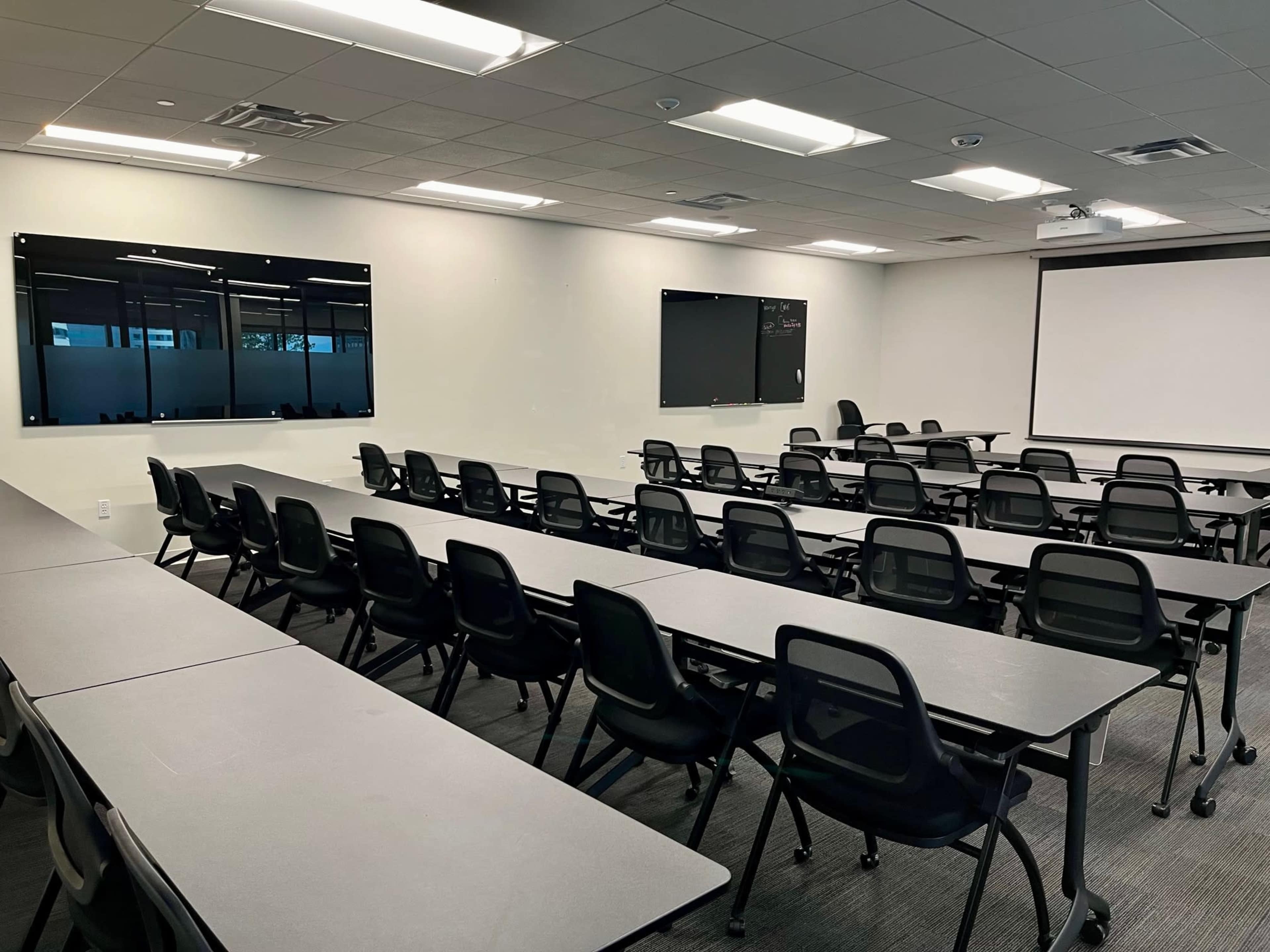 Pikes Peak Training Room Image in Greenwood Village, Greenwood Village, CO