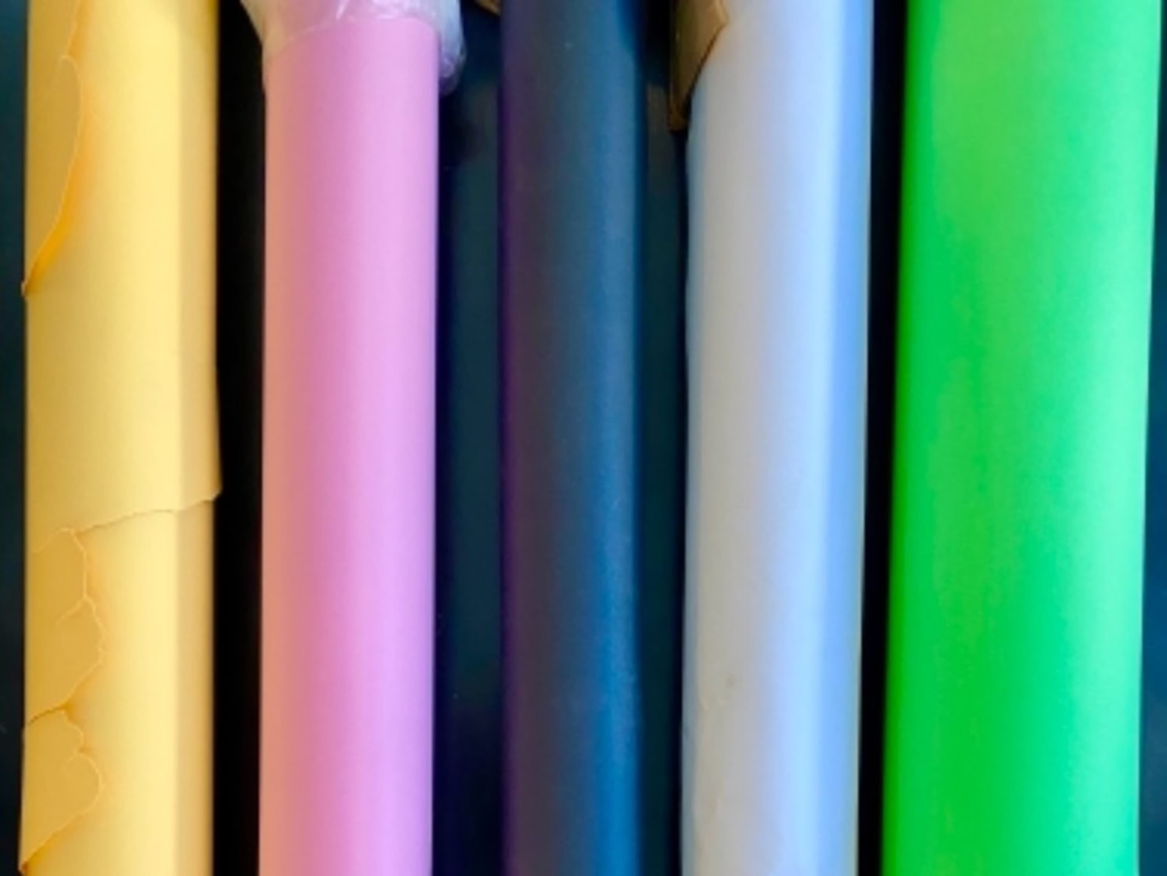 9’ wide Paper backdrop with 10’ stand 
