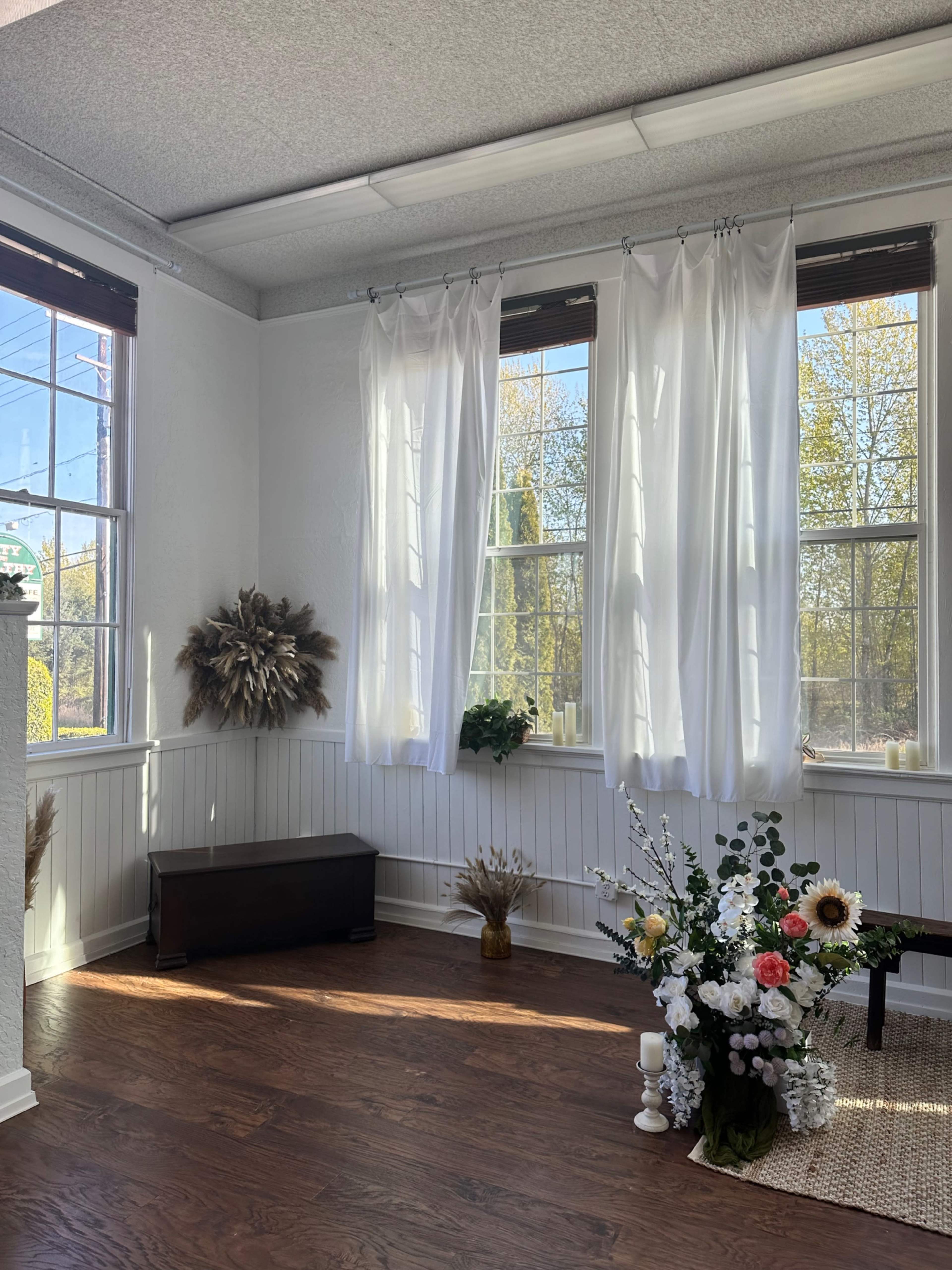 Bright Boho Studio Image in Maltby, Snohomish, WA