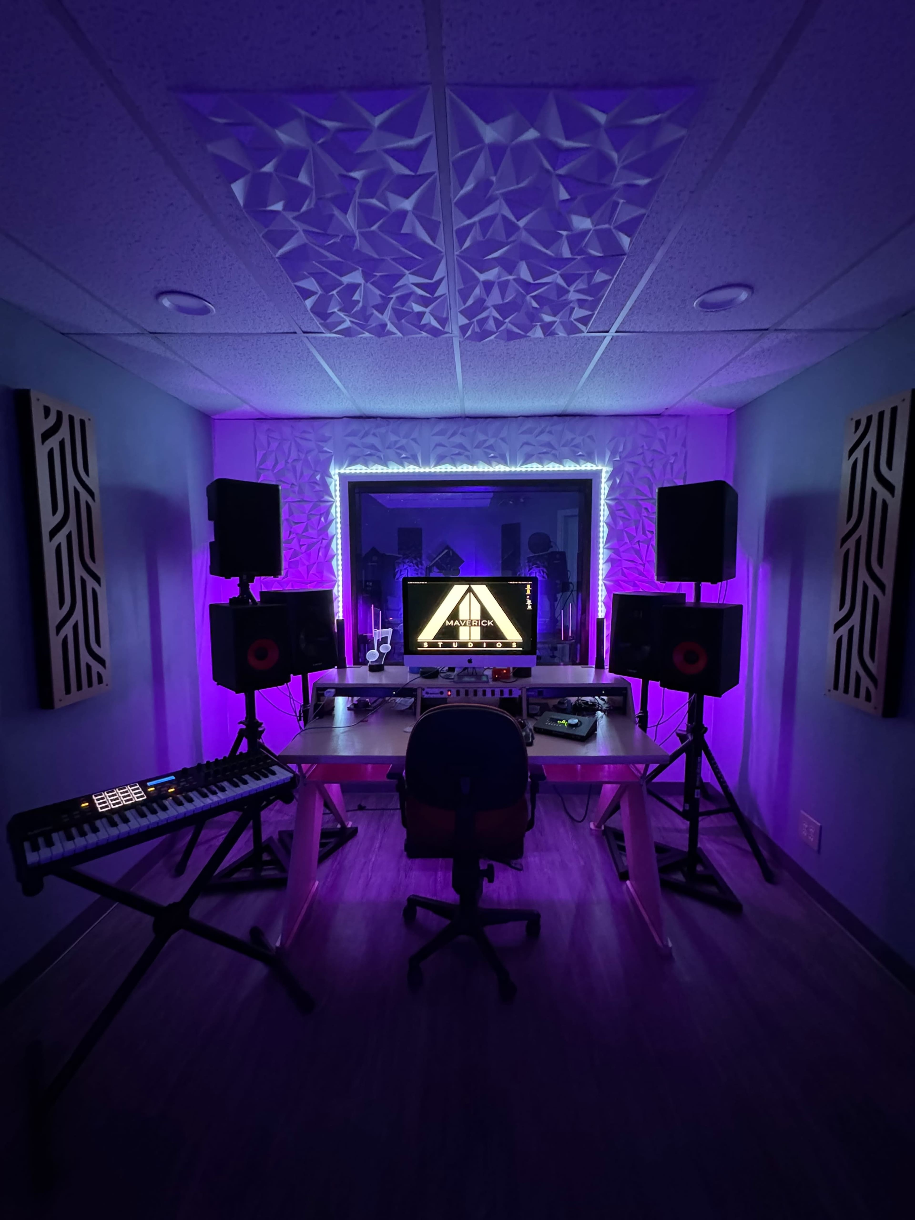 Antelope Valley Recording studio with Podcast room Image in Lancaster, Lancaster, CA
