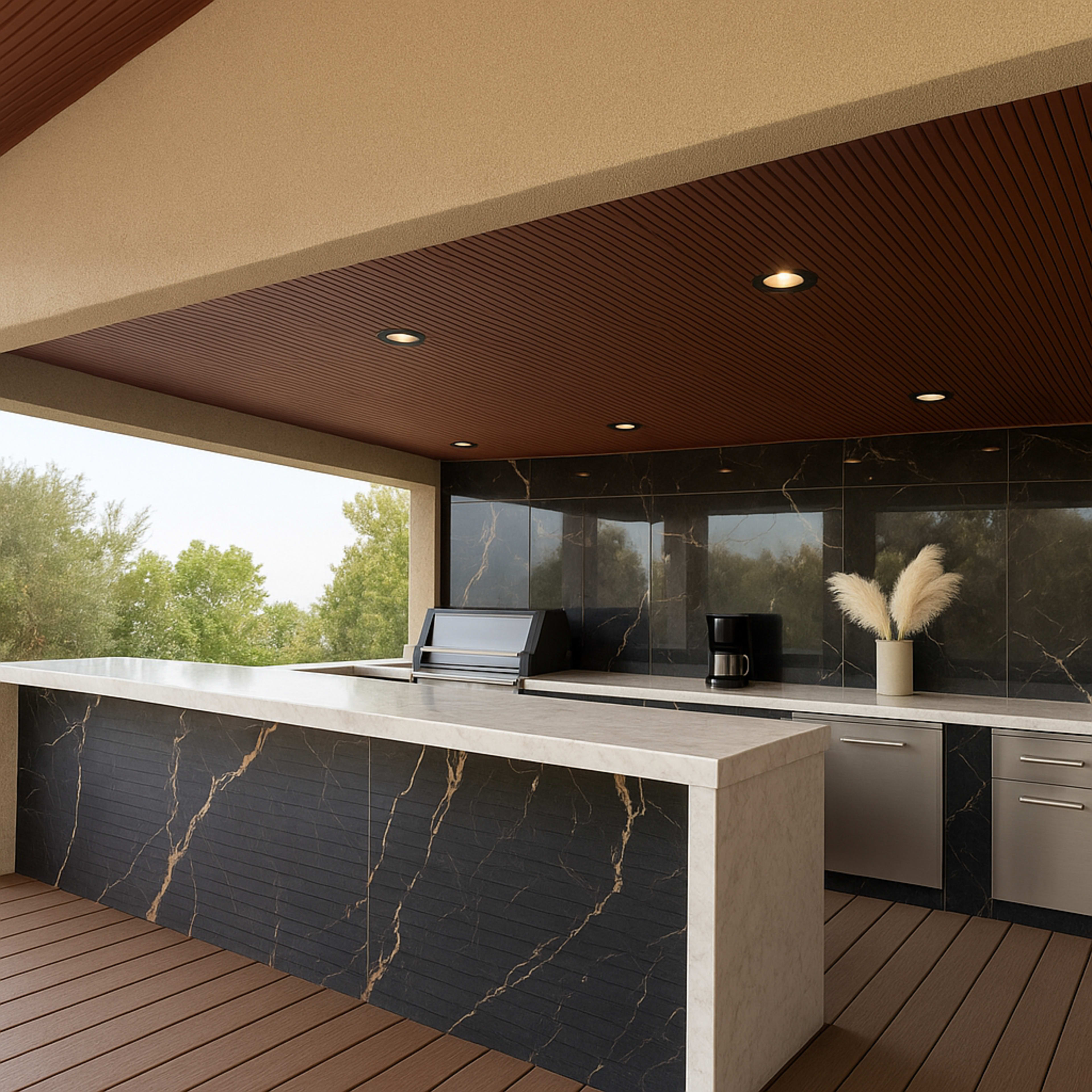 Large deck with a nice view Image in Granada Hills, Granada Hills, CA