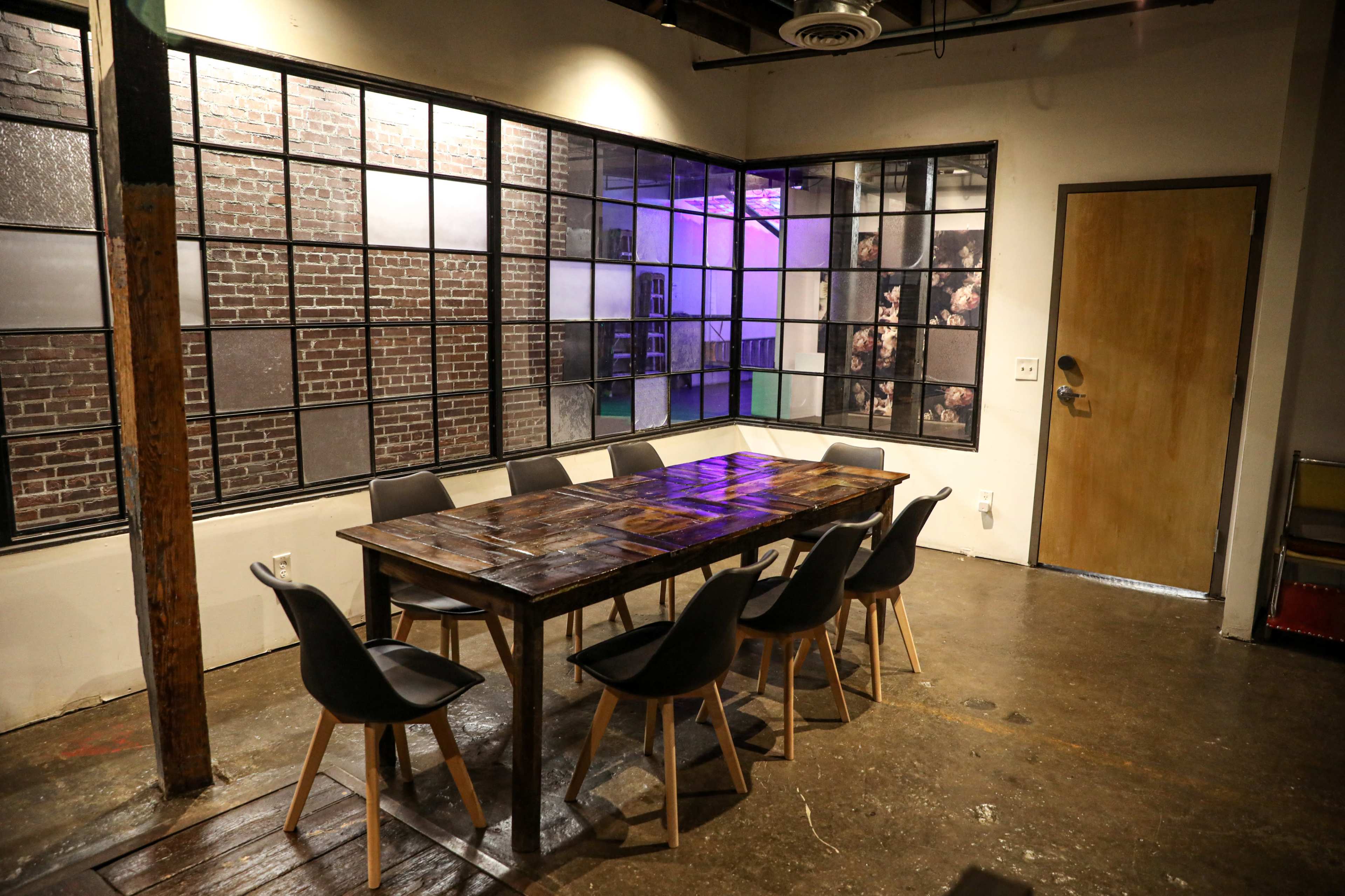 Downtown Industrial Meeting Space Image in Pittsburgh, Atlanta, GA