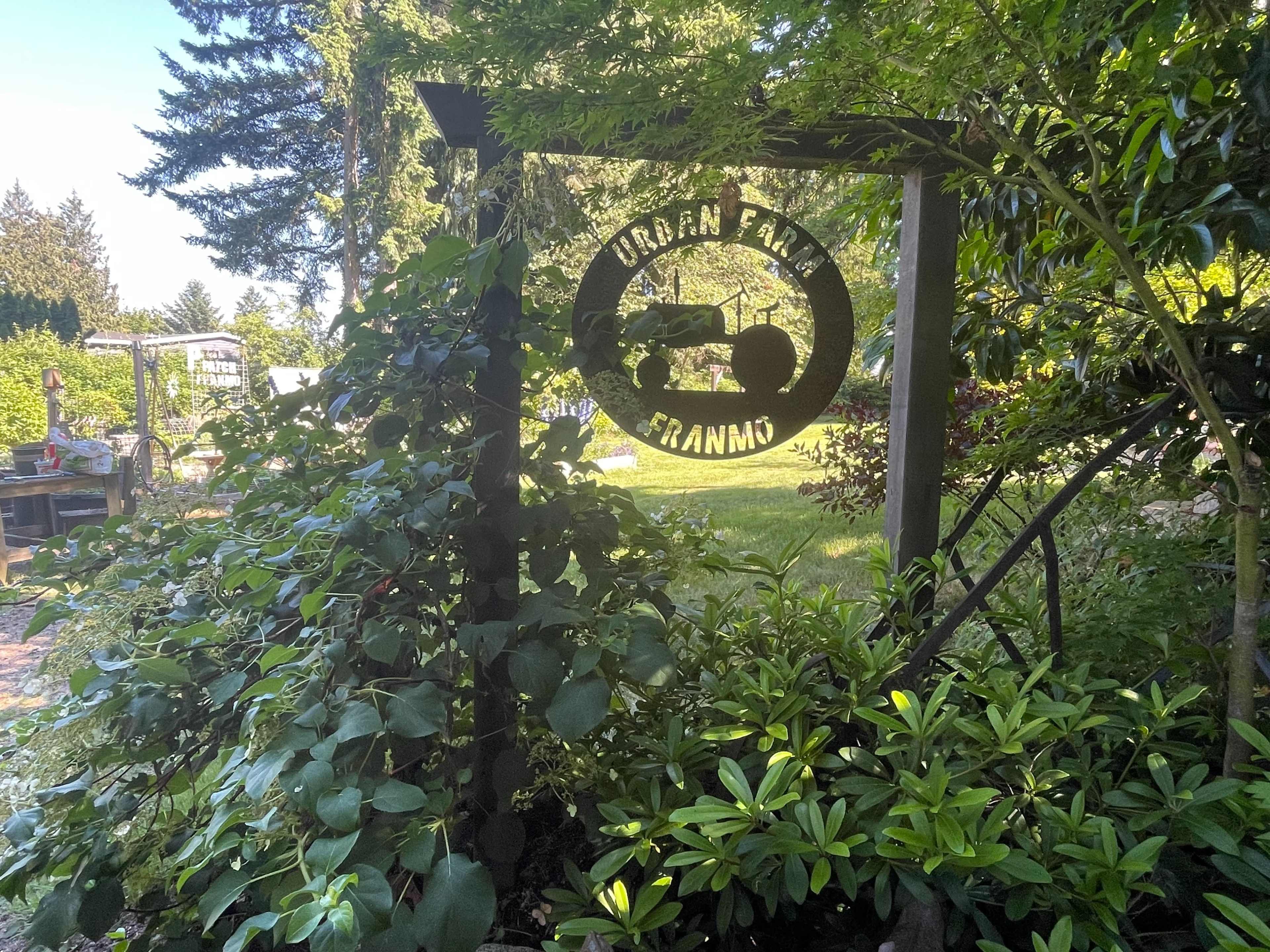 ​Garden Venue and Urban Farm for Daytime Events: Garden Party Receptions and Picnics, Small Weddings and Offsite Workshops and Meetings Image in Lake City, Seattle, WA