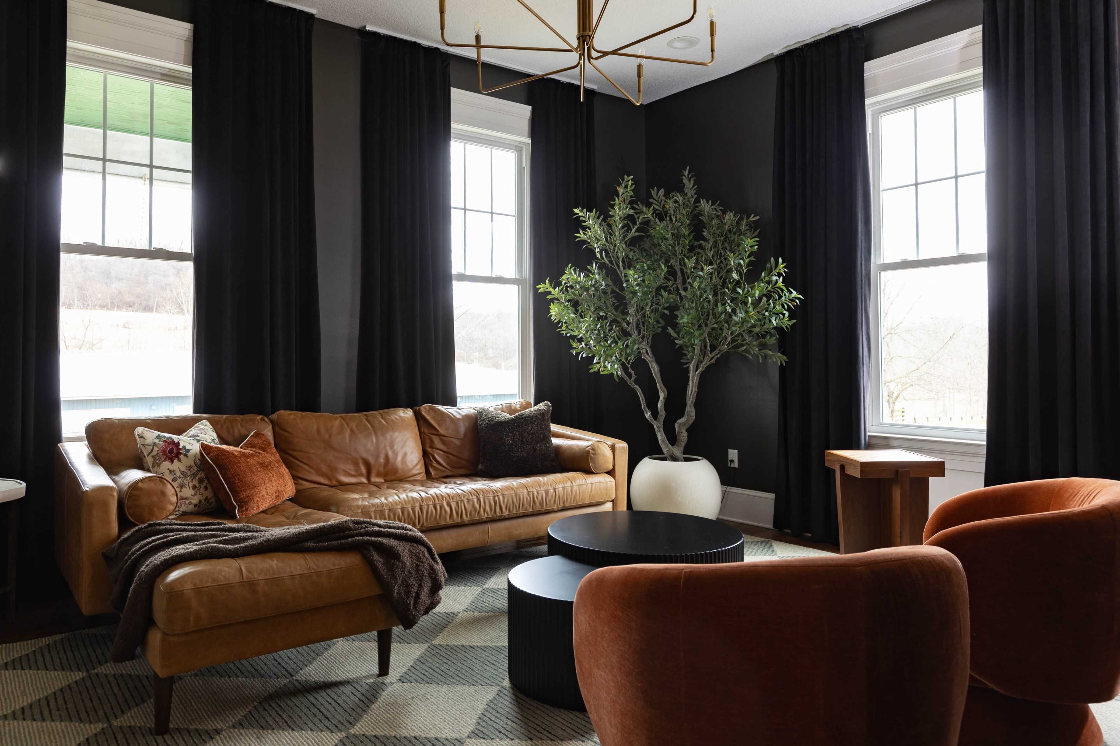 Historic Farmhouse w/ Natural Light & Designer Spaces Image in Seneca Township, Sarahsville, OH