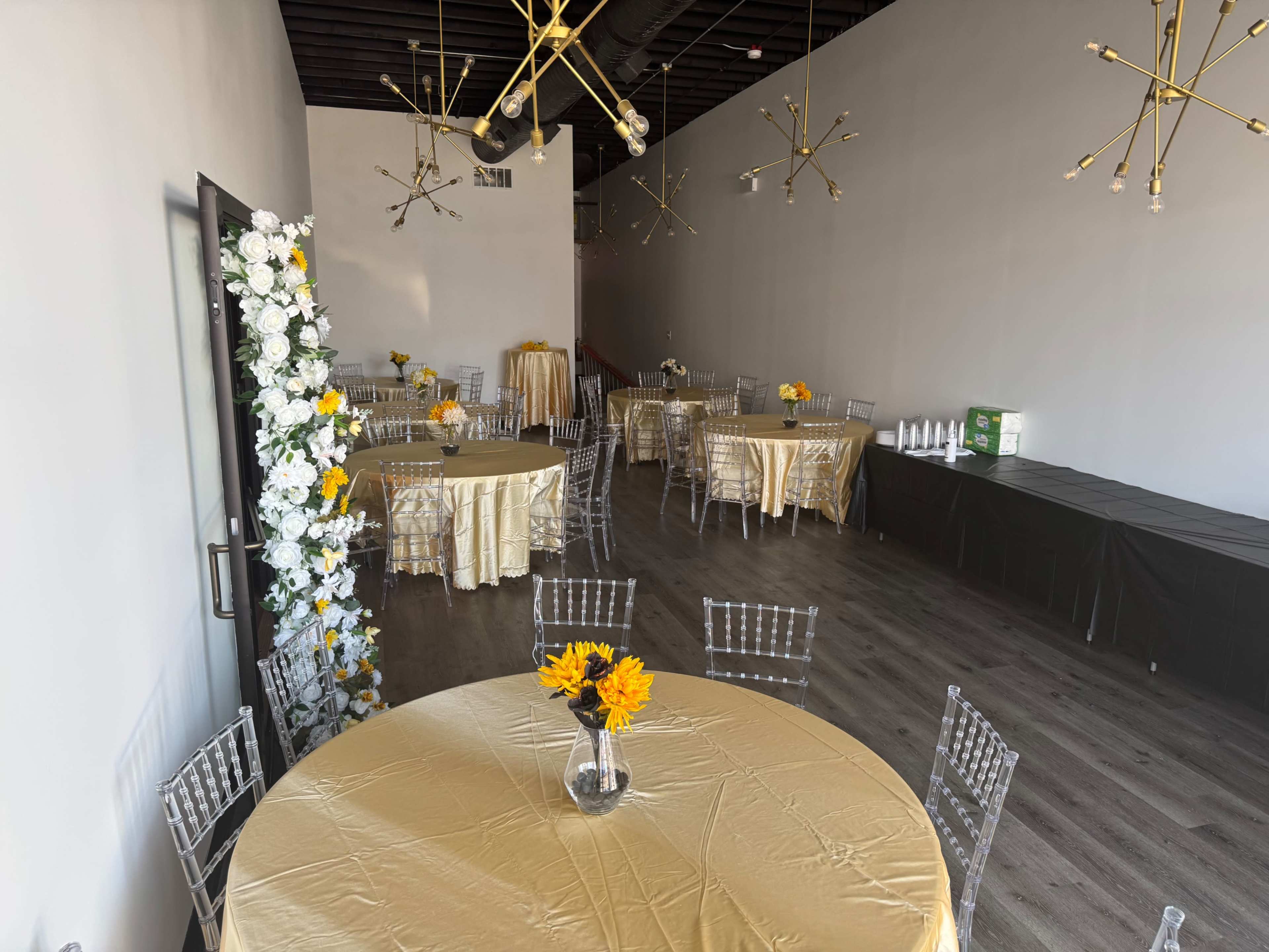 Twisted Dough Private room Image in Bronzeville, Chicago, IL