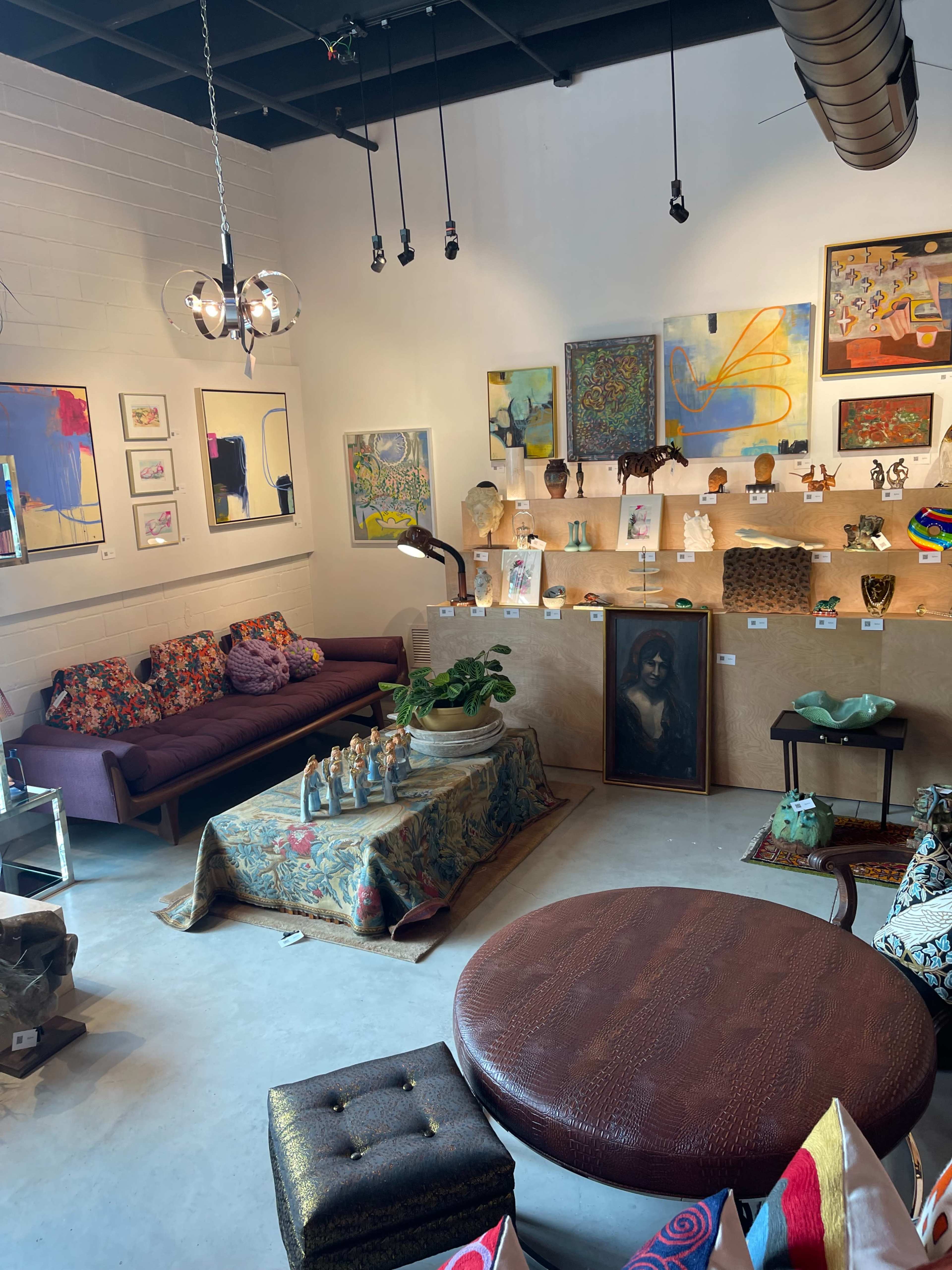 ByCloudia Showroom Image in Govalle, AUSTIN, TX